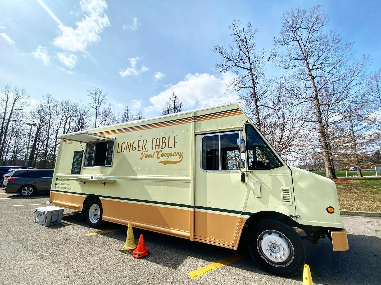 ☀️Come enjoy sunshine, warmth and some good food tomorrow (4.4) for lunch outside of the HVAC outlet. ☀️
11am-1:30pm 

menu ⬇️

the tina: turkey, mozzarella, marinated tomato, spring mix, pesto mayo on hoagie roll 

the mick: italian sub. ham, salami