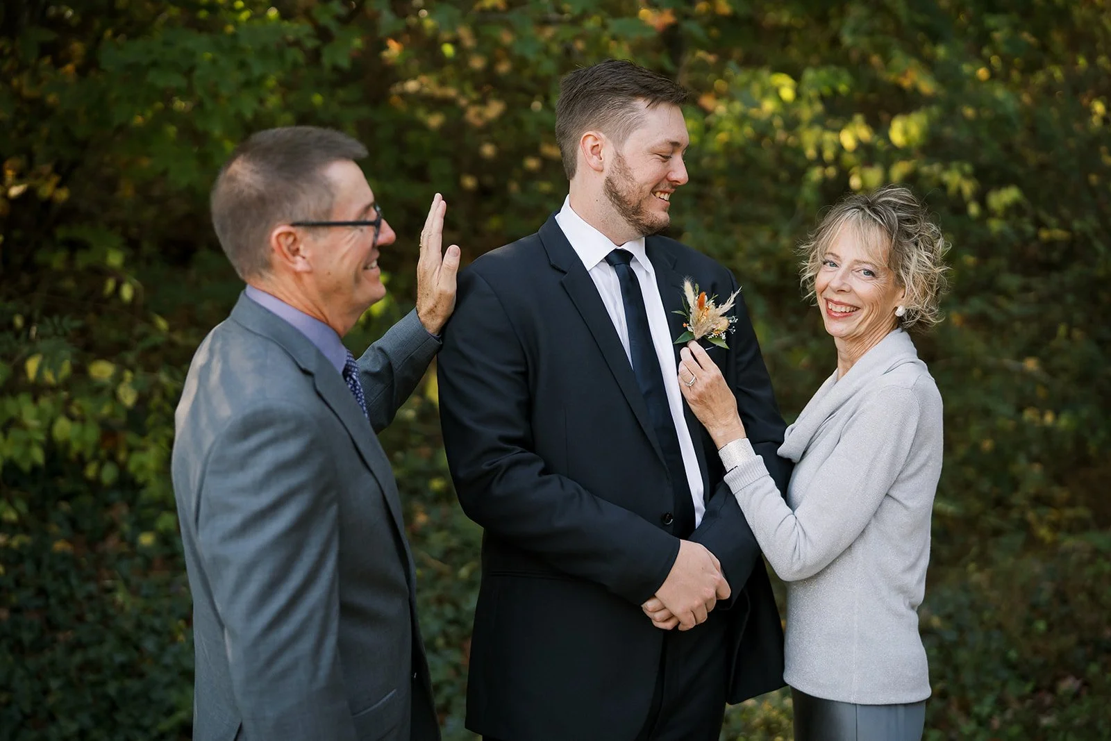 Lindsay & Nick's Wedding_Sneak Peek-5_websize.jpg