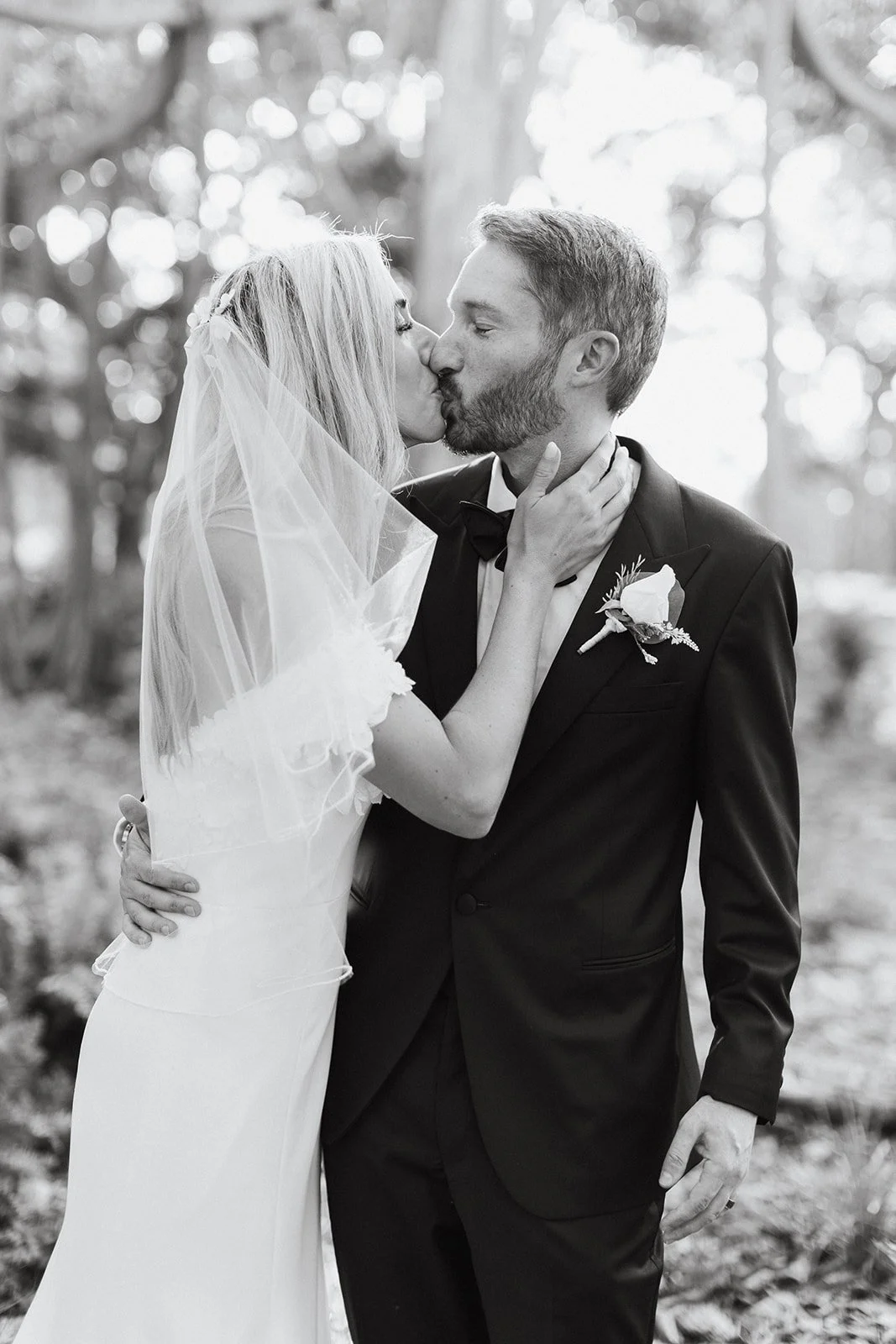 Matt & Lisa's Wedding_Sneak Peek-12_websize.jpg