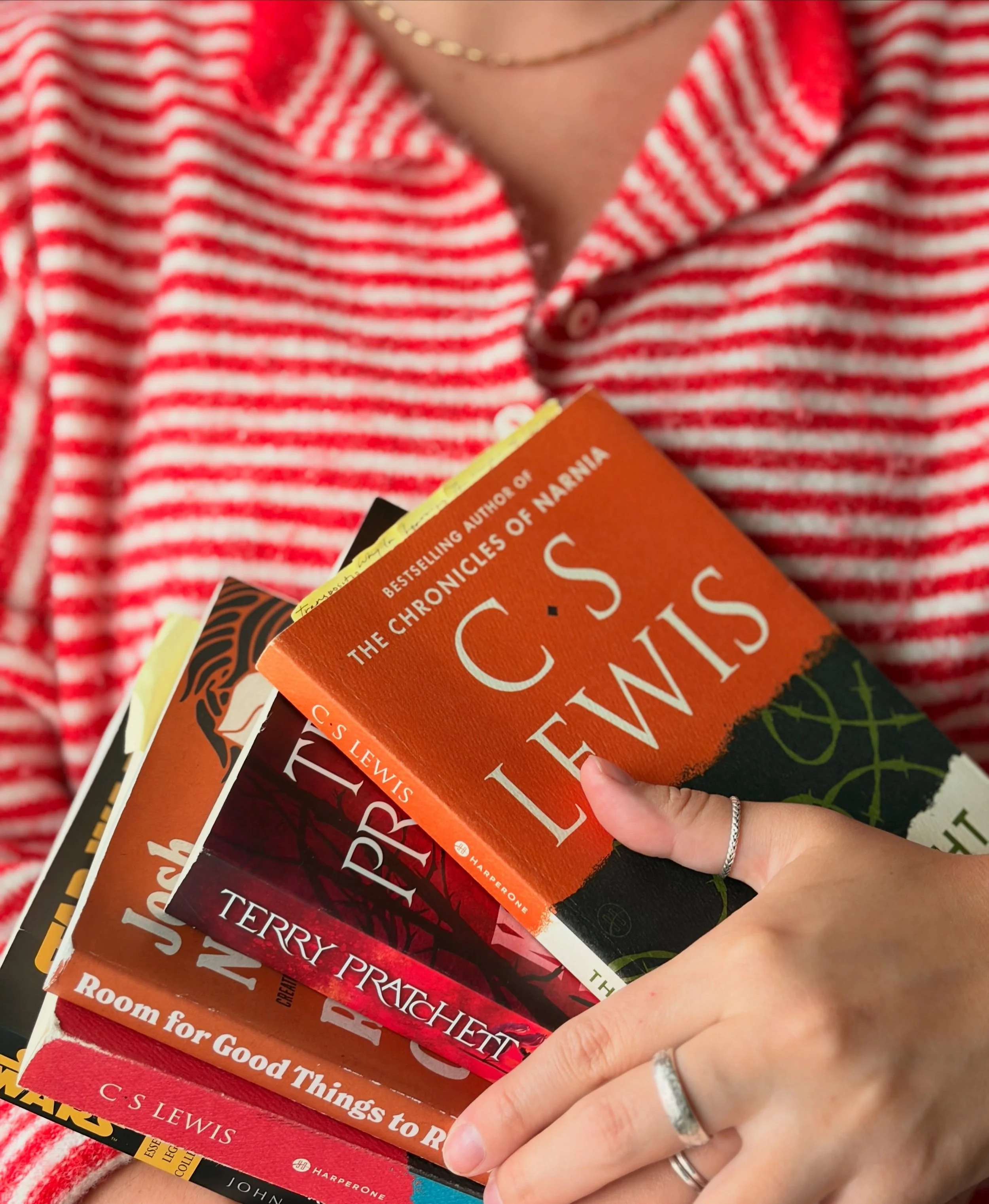 We are officially halfway through 2026! In honor of the first 6 months, I wanted to share my favorite books of the year&hellip; so far! 

Check out the latest blog for my thoughts and favorite quotes >>> link in bio

Or save this post for la