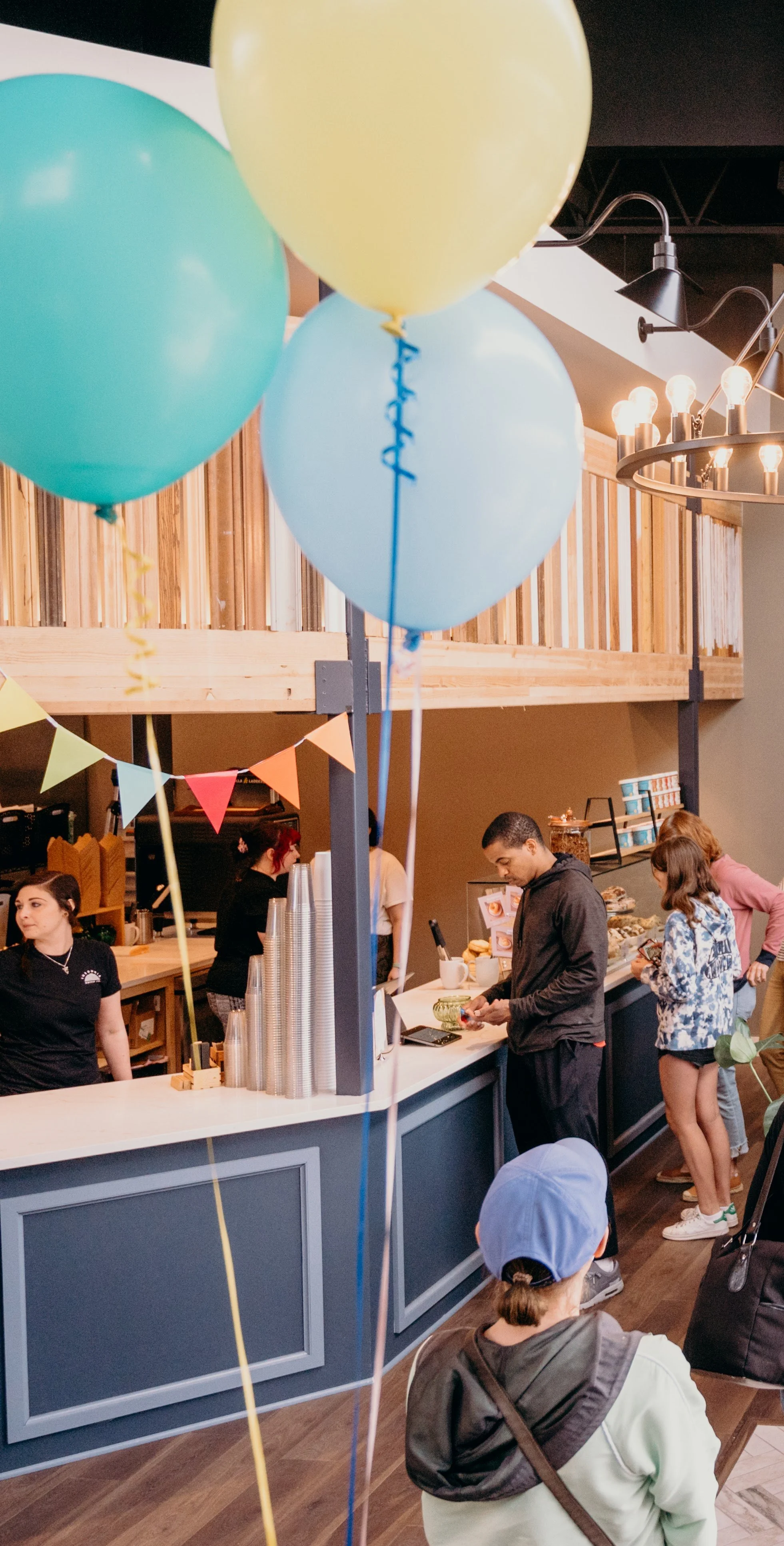 INSOM CM-0127 2 (1).jpg