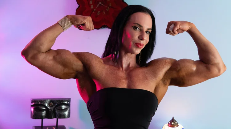 Maria Wattel Videos — MARIA WATTEL