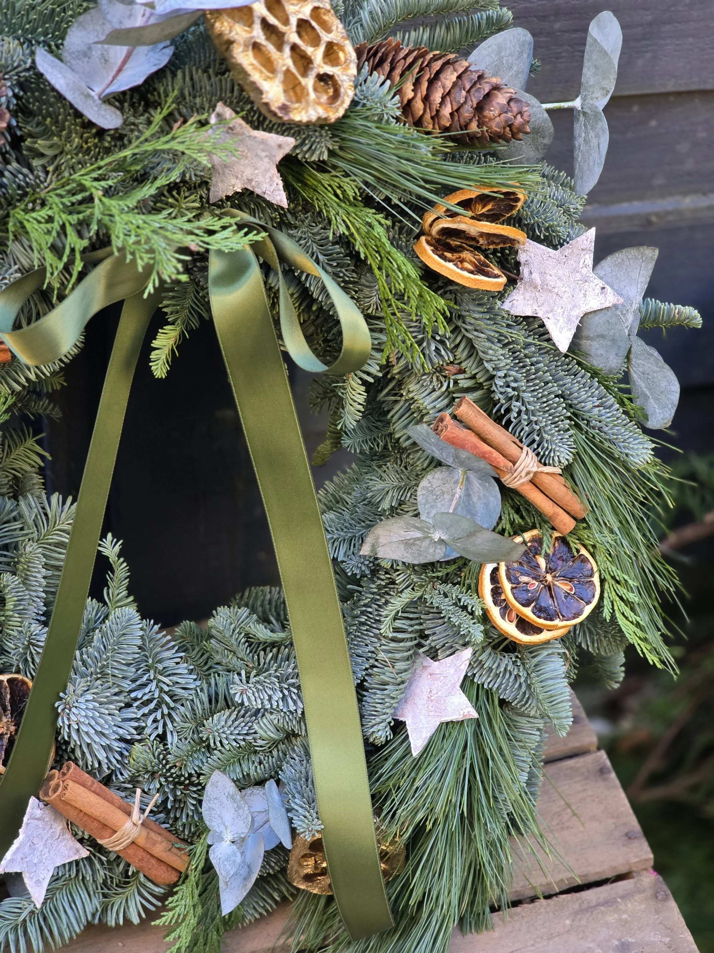 25.11.26 - The Zone - Wreath Making
