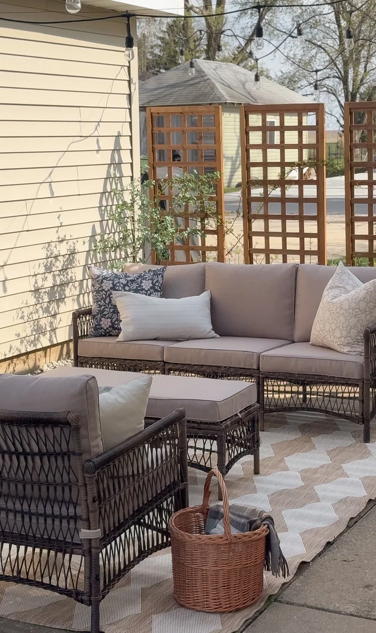 Weekends Away Lounge Set