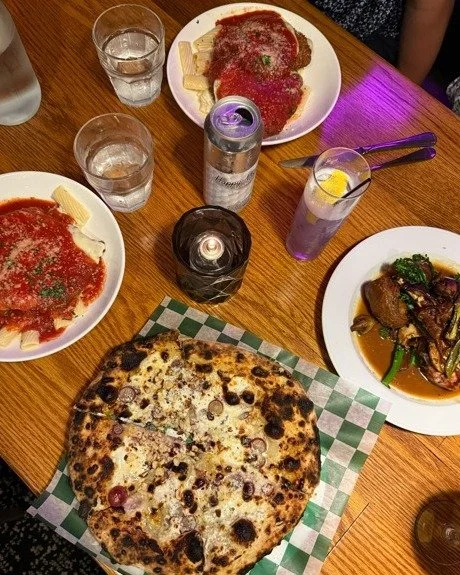 The table&rsquo;s ready, the glasses are full, and the kitchen is busy. Now all you need is a reservation to join us! Head to the link in our bio to reserve your table 🍽🍺
