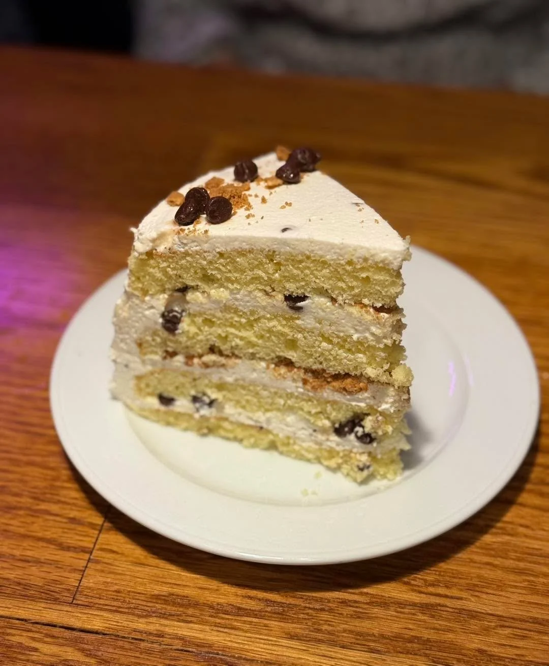 Make sure you save room for dessert! Our cannoli cake is waiting for you 😋🍰