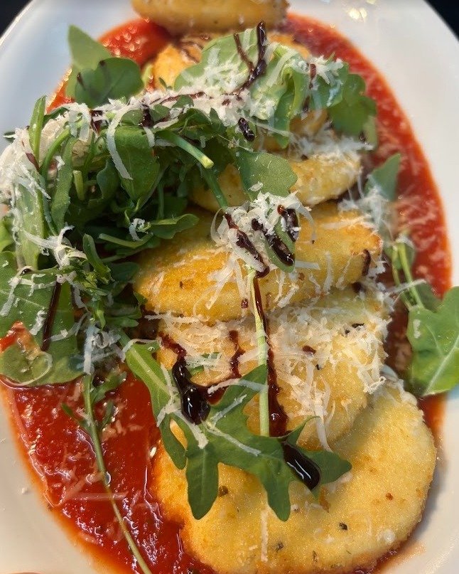 The perfect start to your meal - don't forget to reserve your table through the link in our bio!