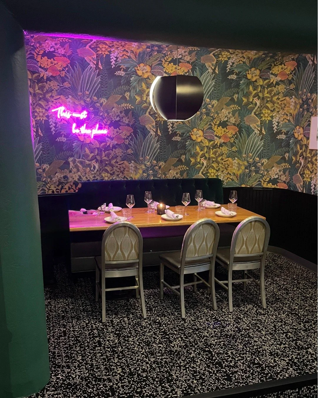 Torrey Park - the perfect place for long dinners, good wine, and even better company 🍷