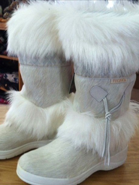 pajar+laura+white+ski+boots.jpg