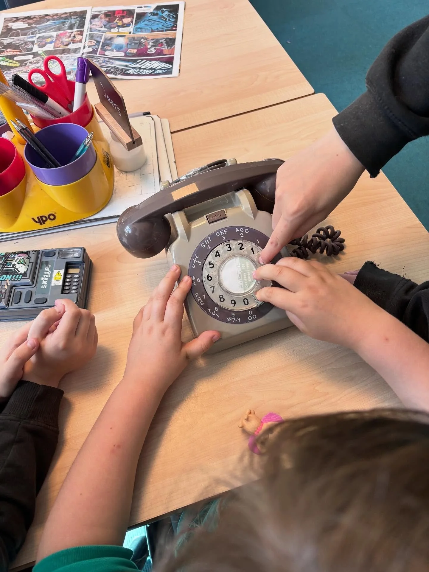 Today Goldfinches started our new DT topic - Amazing Designers. We asked ourselves &ldquo;What does it take to become a revolutionary designer?&rdquo; Focusing on the British inventor Alexander Graham Bell. We looked at how phones have changed over h
