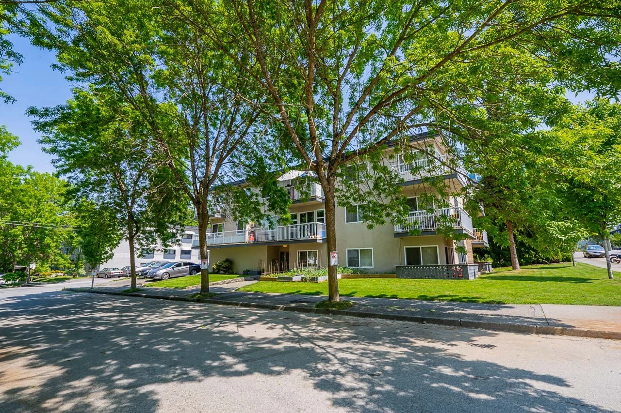 342 N Garden Drive Vancouver-4.jpg
