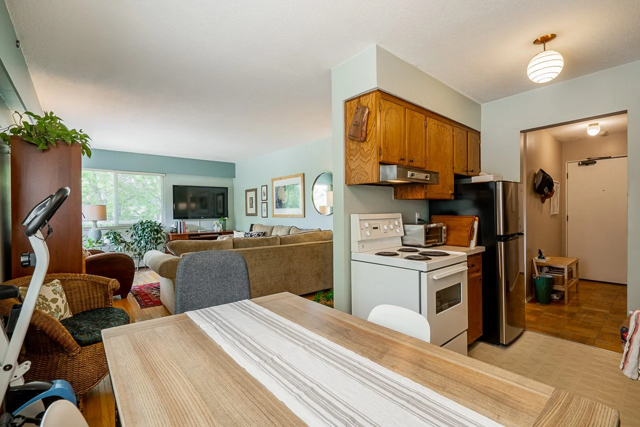 342 N Garden Drive Vancouver-12.jpg