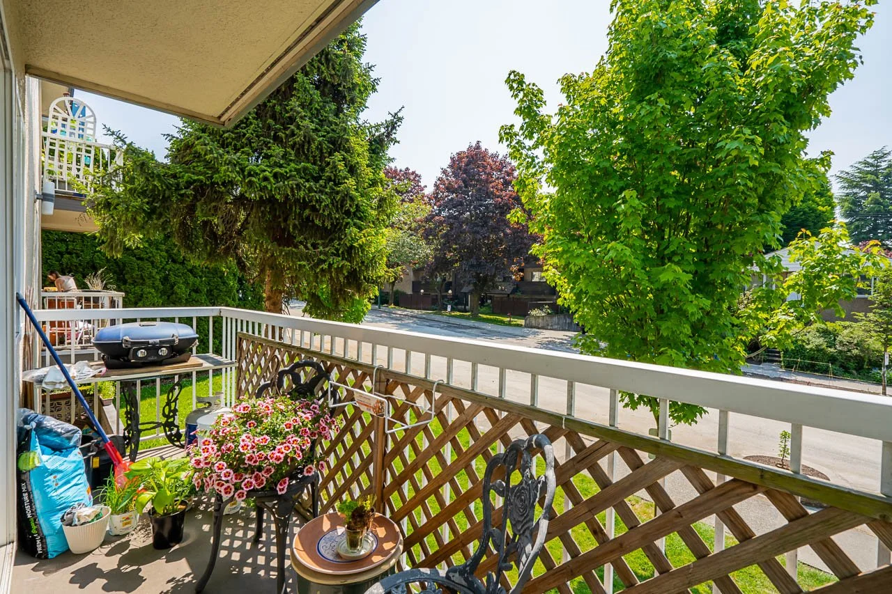 342 N Garden Drive Vancouver-16.jpg