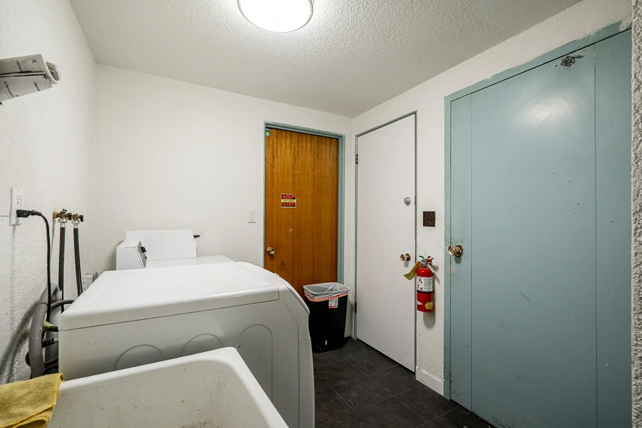 342 N Garden Drive Vancouver-35.jpg