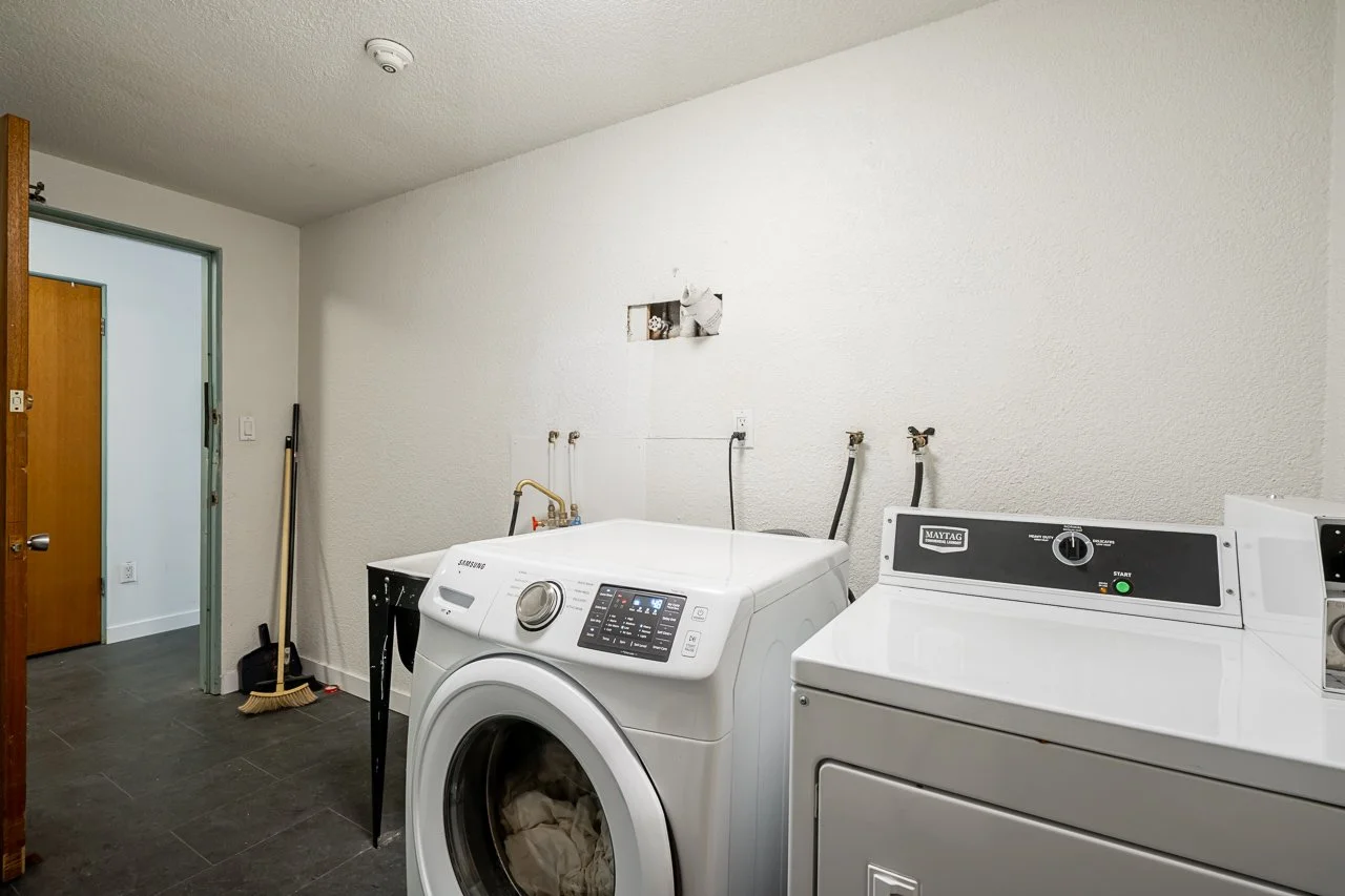 342 N Garden Drive Vancouver-36.jpg
