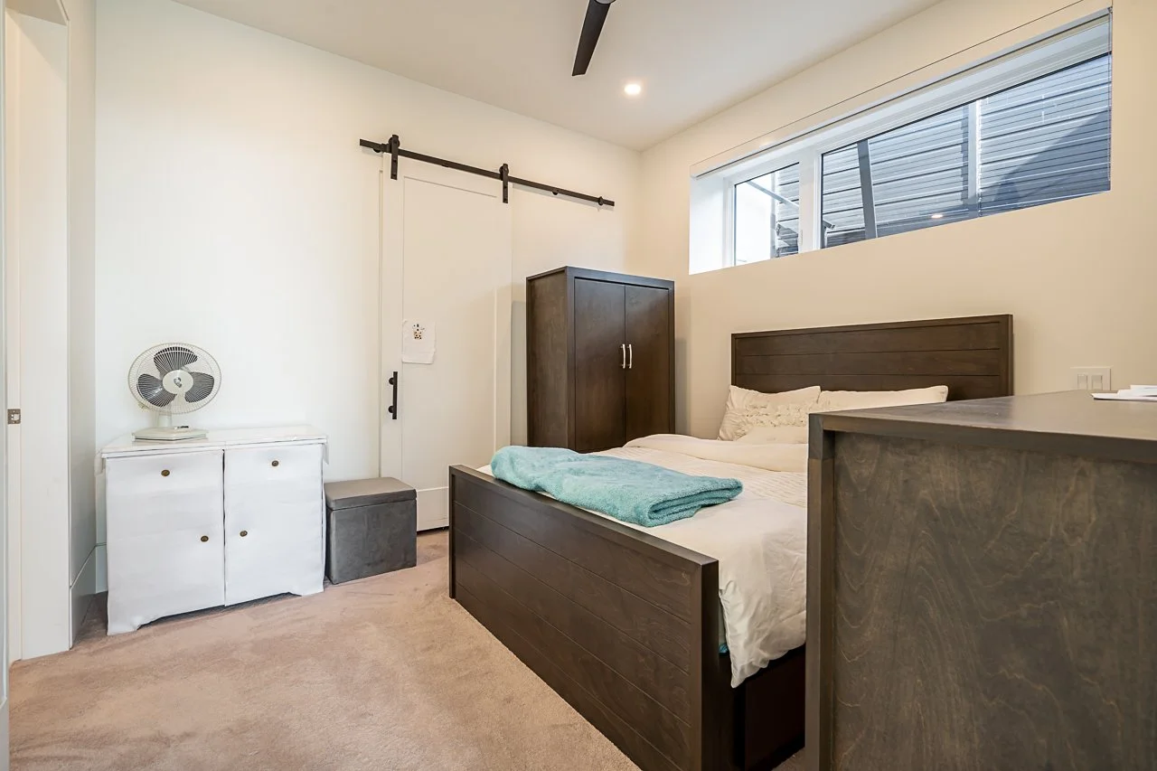 Nanny Suite Bedroom
