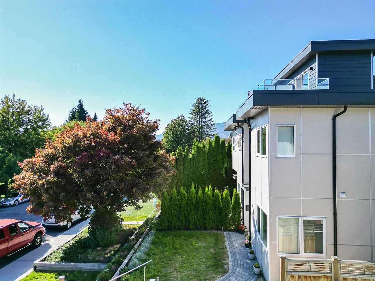 226 5th Street West North Vancouver-55.jpg