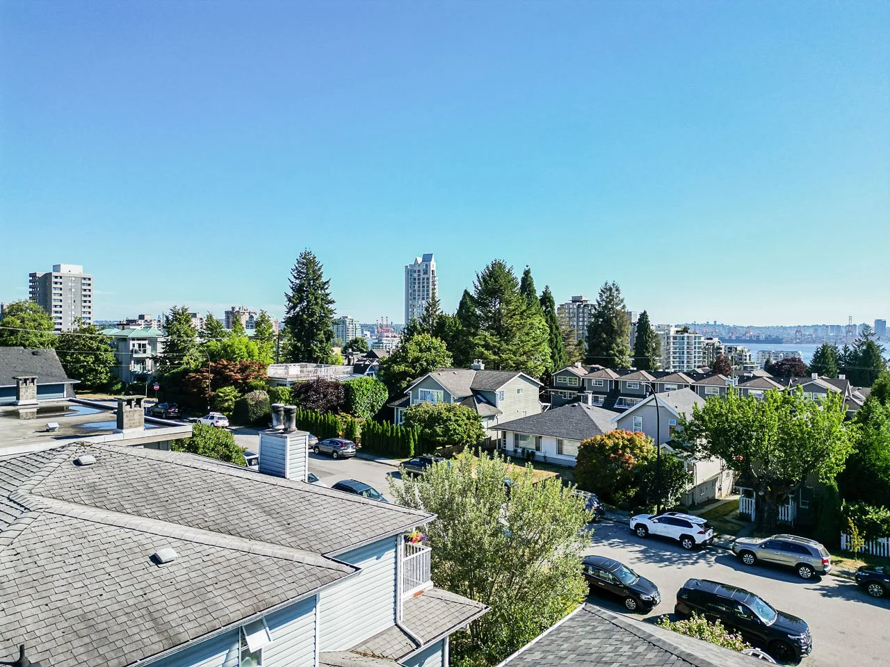 226 5th Street West North Vancouver-43.jpg