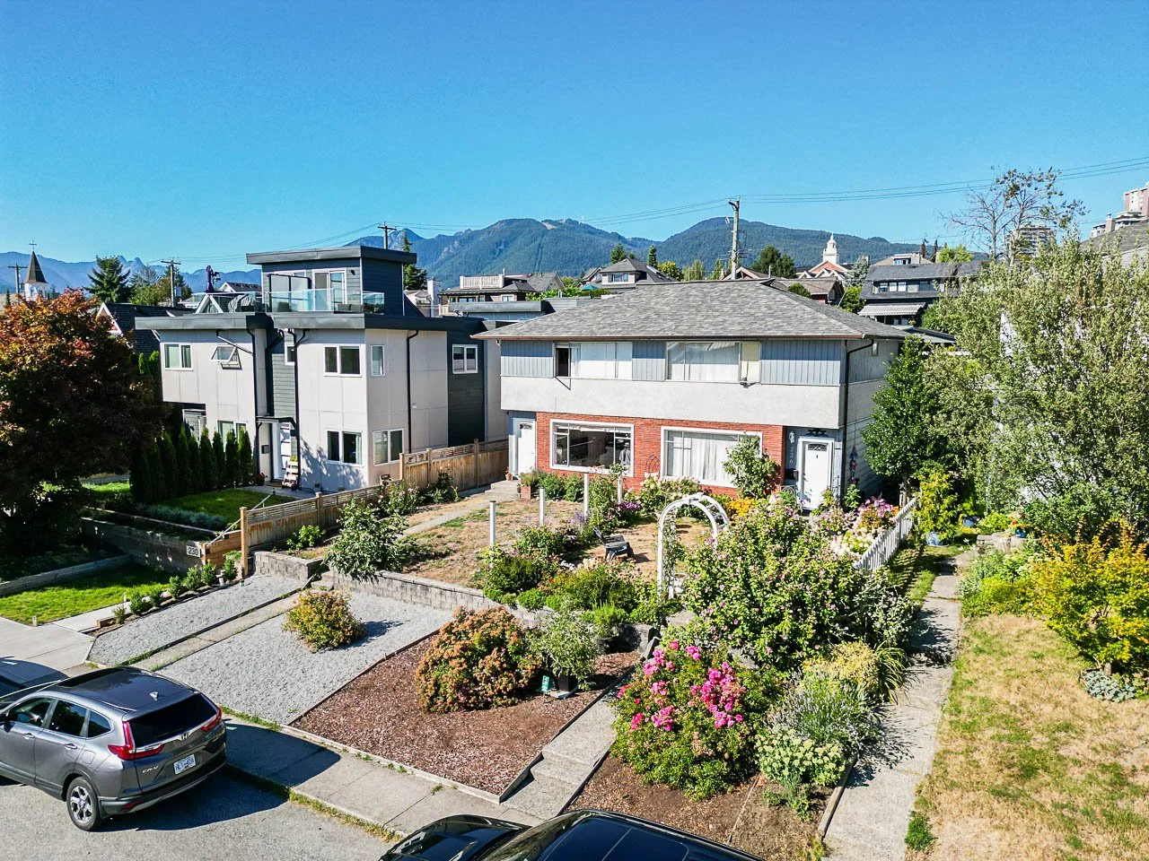 226 5th Street West North Vancouver-34.jpg