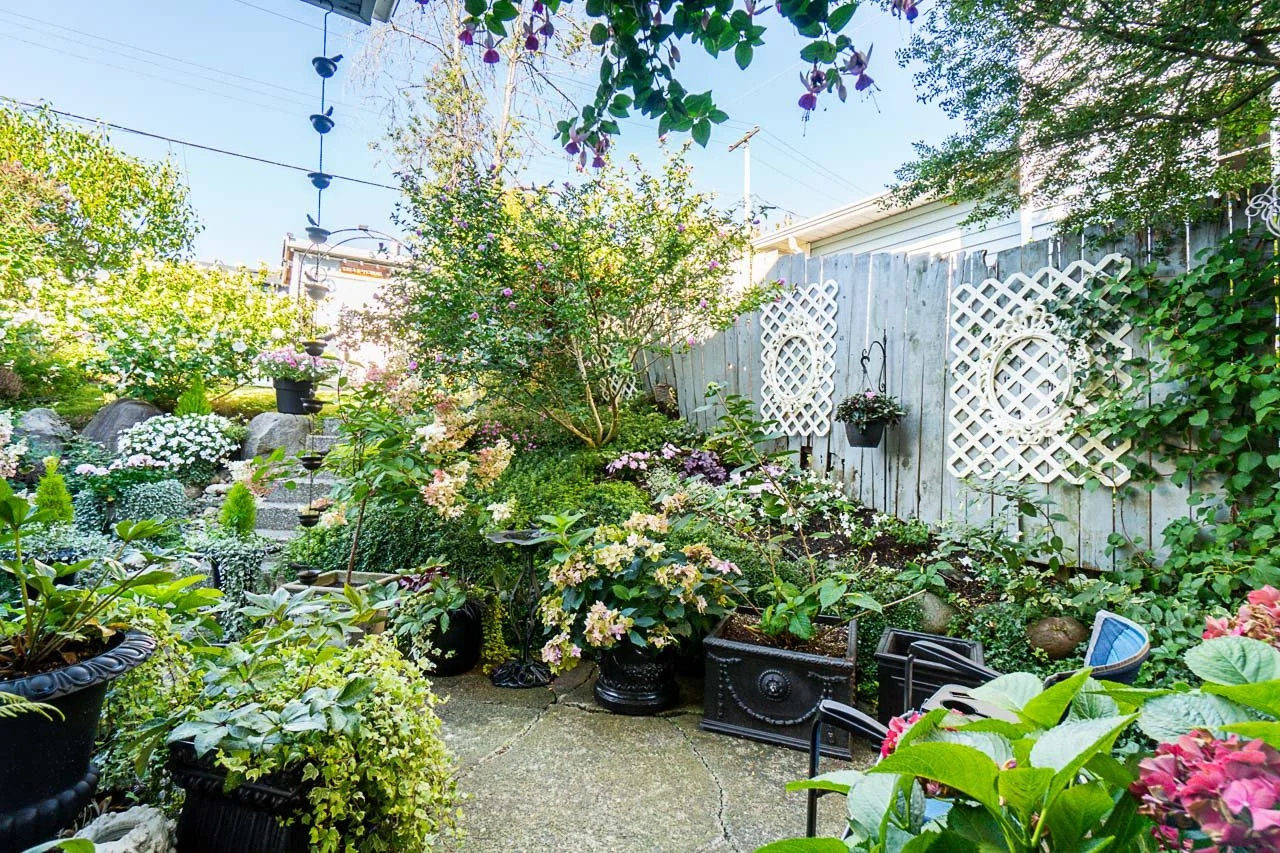 226 5th Street West North Vancouver-25.jpg