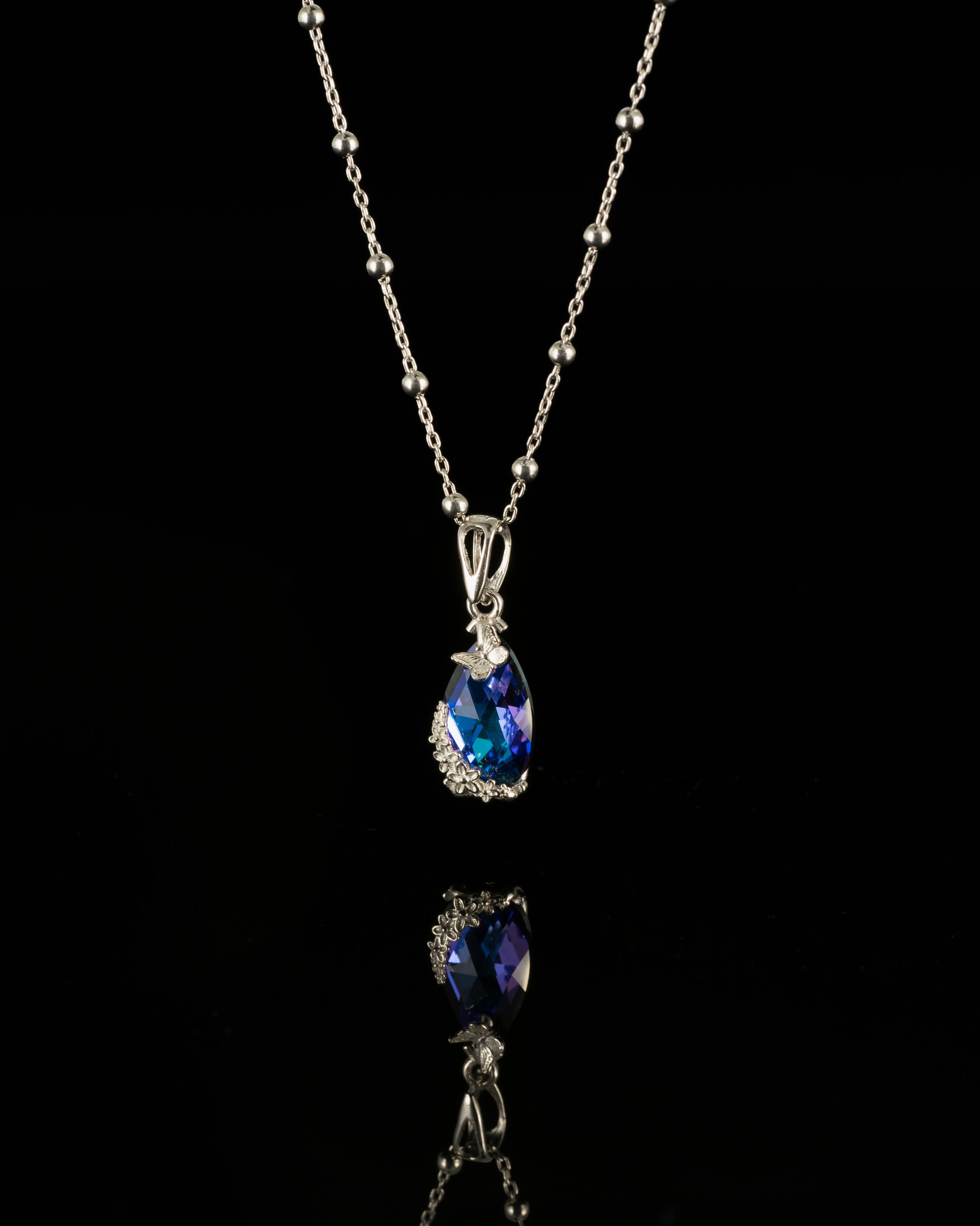 nova,blue,unique stories,bermuda,pendant.jpg