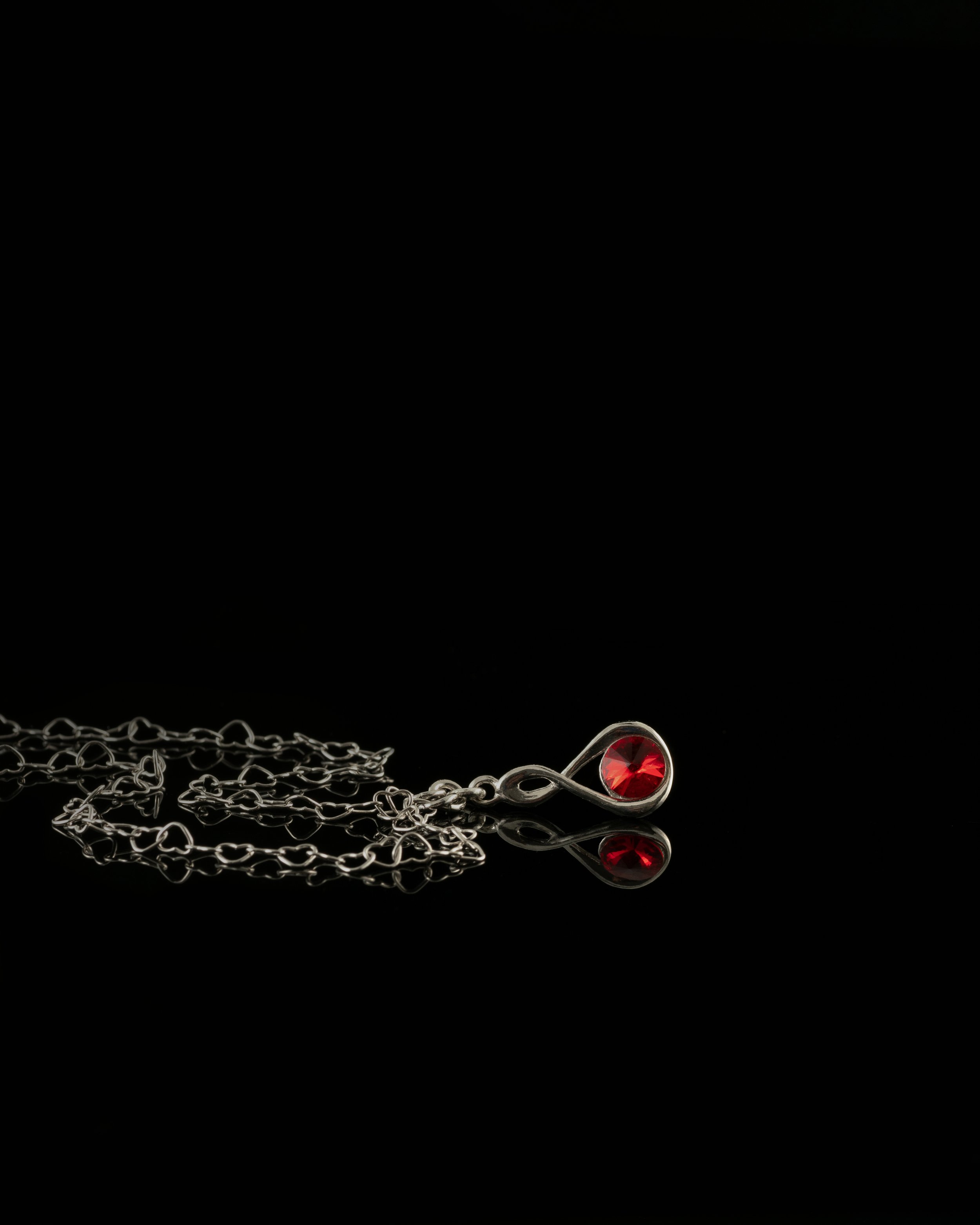 unique jewelry,pendant,red,crystal,mix.jpg