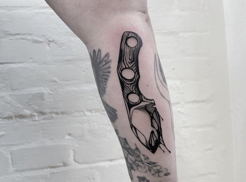 Knife tattoo