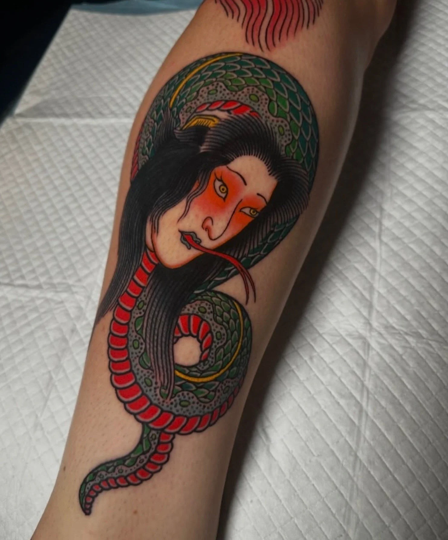 Nure-Onna by @tomtom_tattoo 

Get in touch to book with Tom!

info@sunsettattoo.co.nz
www.sunsettattoo.co.nz

#sunsettattoonz #aucklandtattoo #nureonna #nureonnatattoo #japanesetattoo