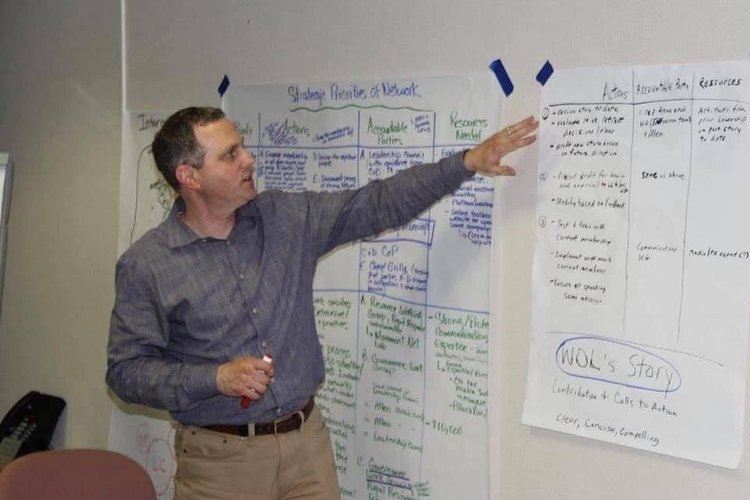 En Español — Michael Rabbitt for 45th Ward Committeeperson