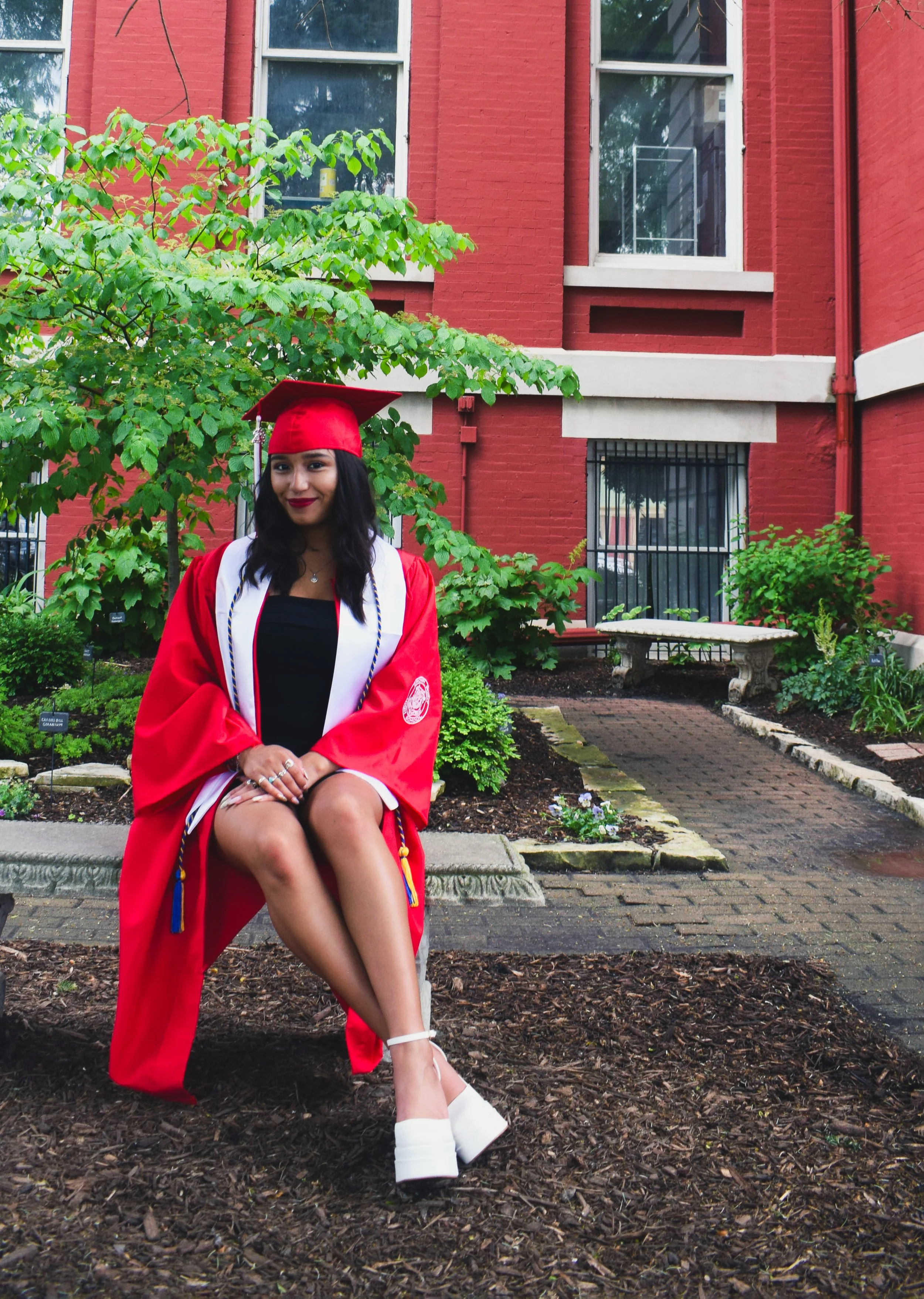 Isabella - Senior Portraits