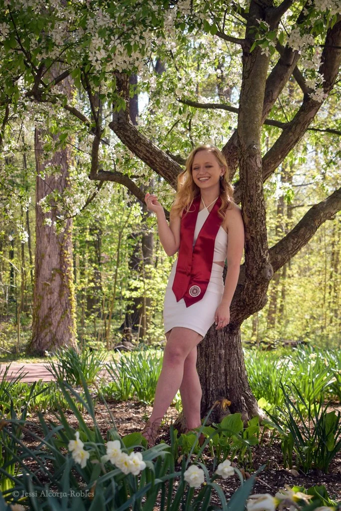 Leah - Senior Portraits