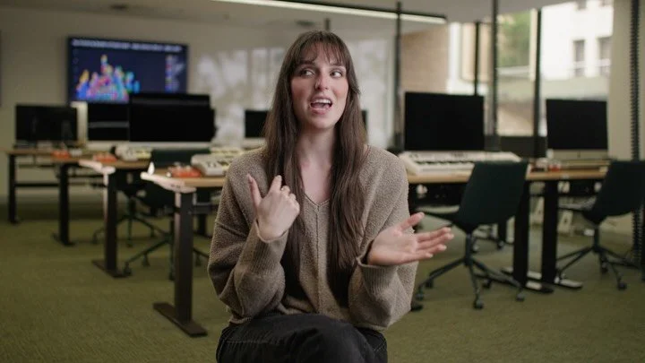 Recent interview frames for @australianinstituteofmusic with @carlalala and @poppet_au - assisted by @uuuuudayyyyy 

#sydneyvideographer #documentary #behindthescenes #filmproduction #interviewbts #cinematography #booklight #documentaryinterview #lig