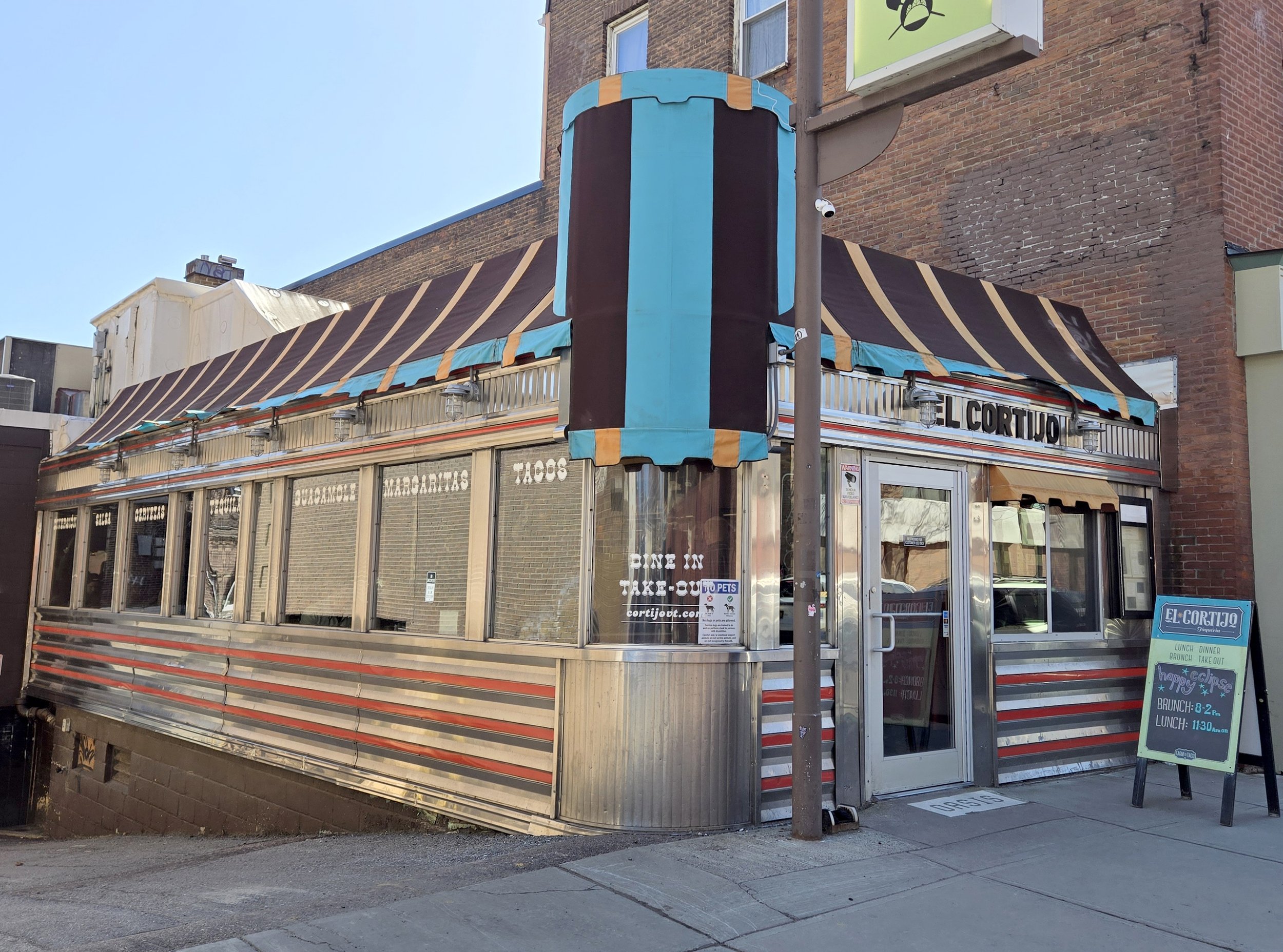 The El Cortijo - Formerly the Oasis Diner