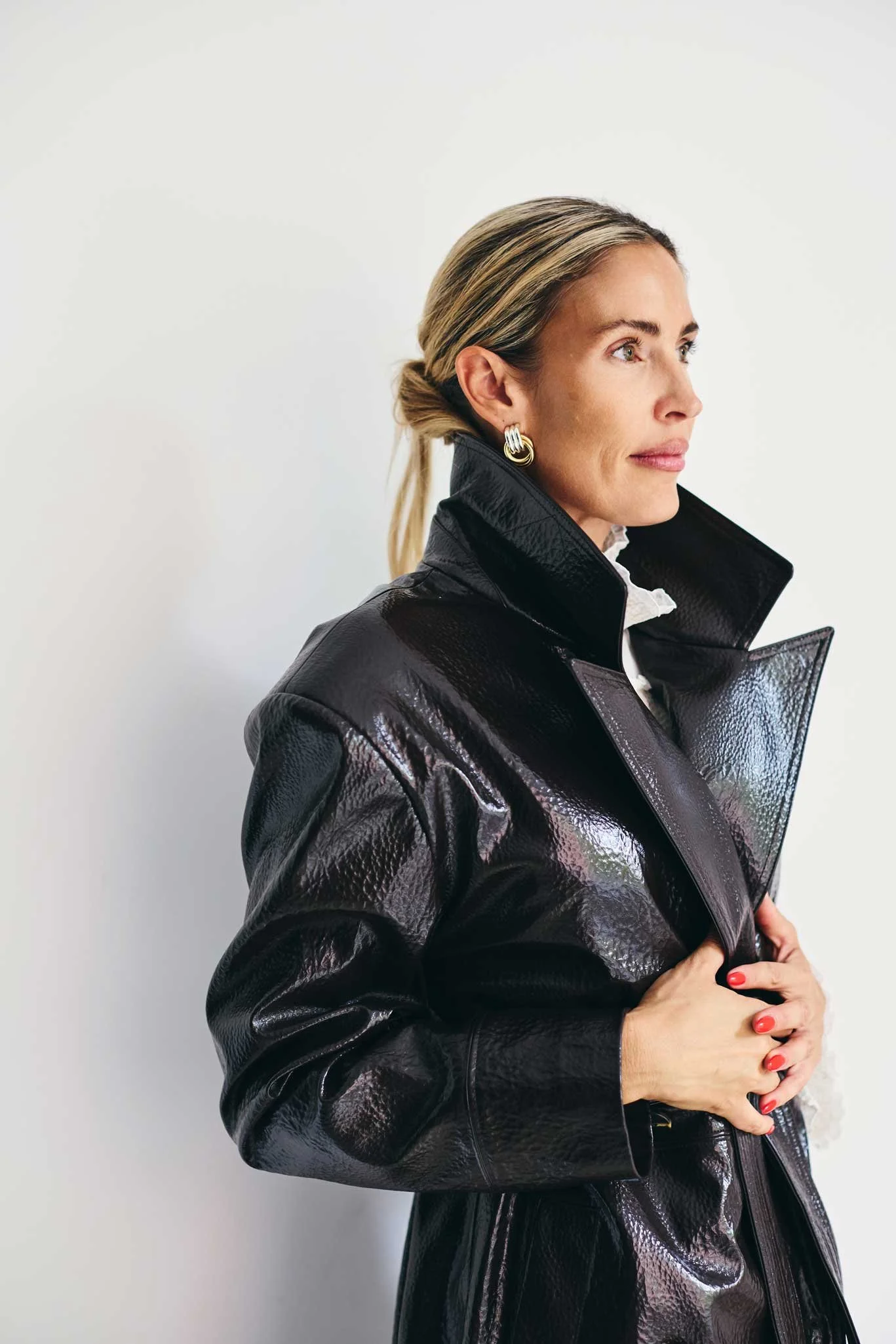 Elle Halliwell, Journalist, Pocket Studios