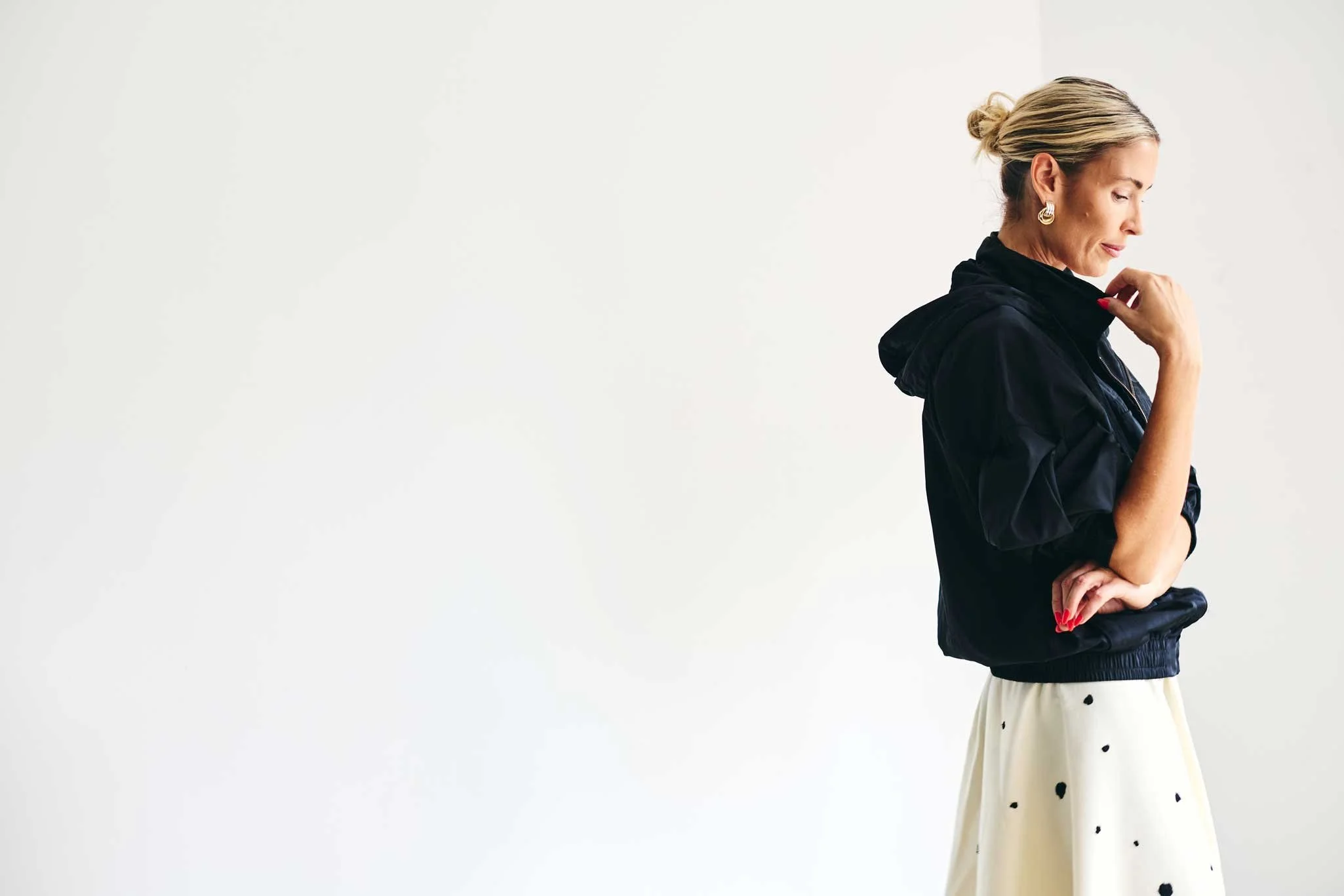 Elle Halliwell, Journalist, Pocket Studios