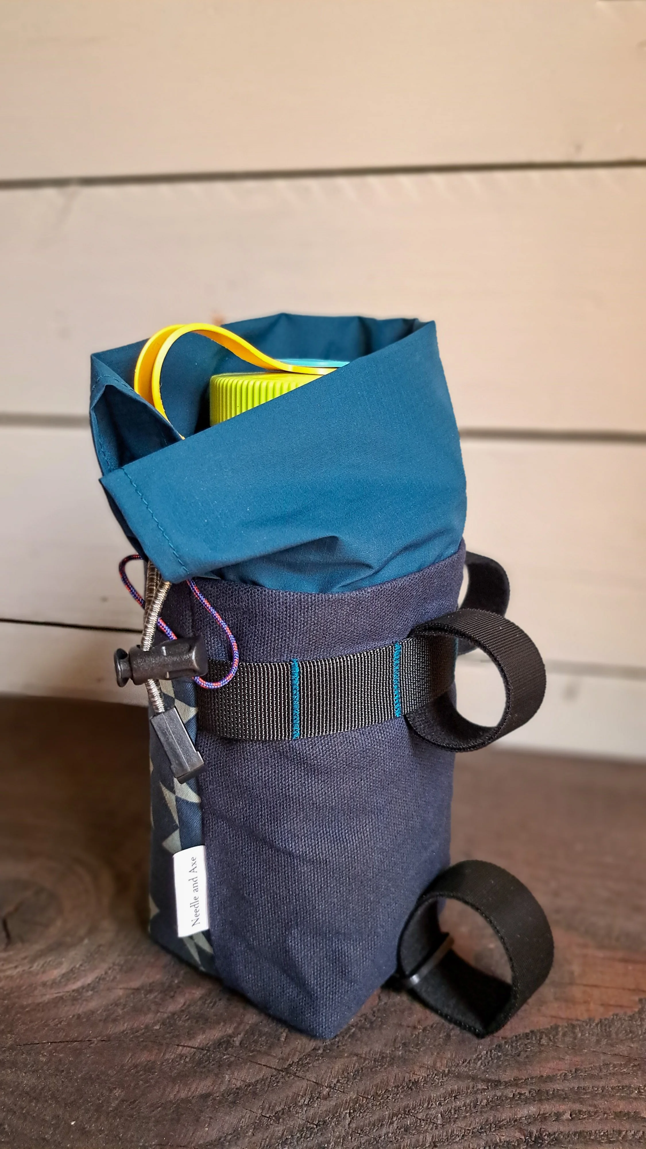 Teal Sawtooth navy 3.jpg