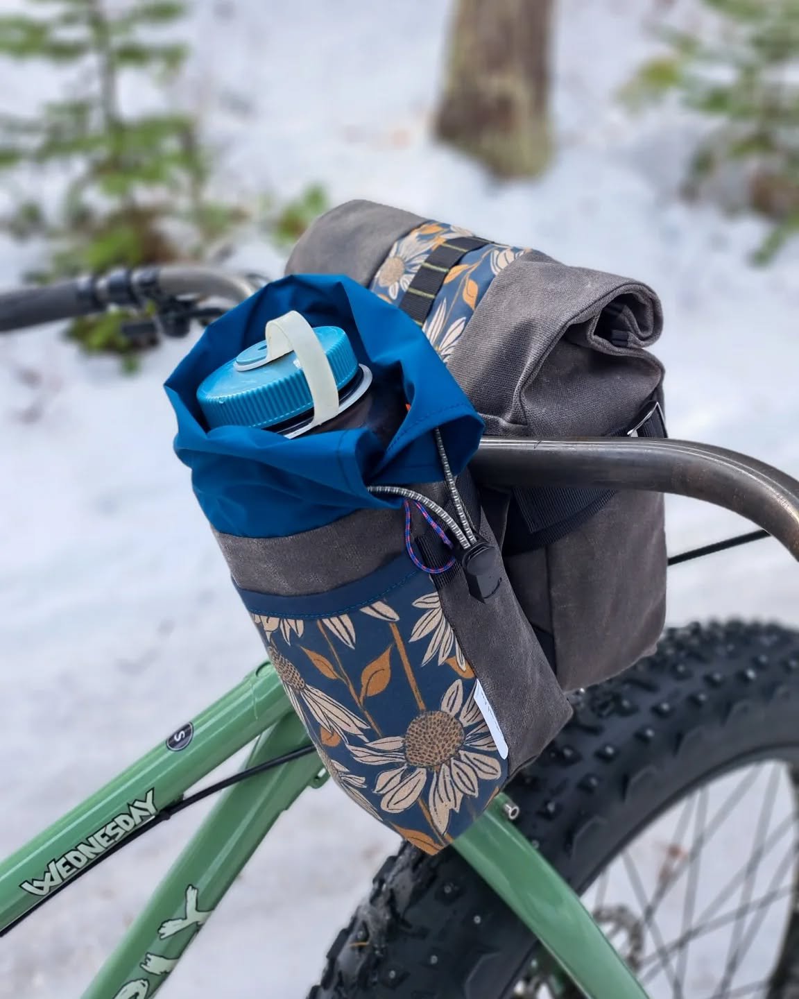 What&rsquo;s in this shop update:

▸Waxed Canvas Shoulder Slings
▸Hip / Handlebar Roll-Top Packs
▸Stem Bags 

* There are many options for matching sets of bike bags!

Everything is sewn on a human-powered treadle sewing machine in my off-grid studio