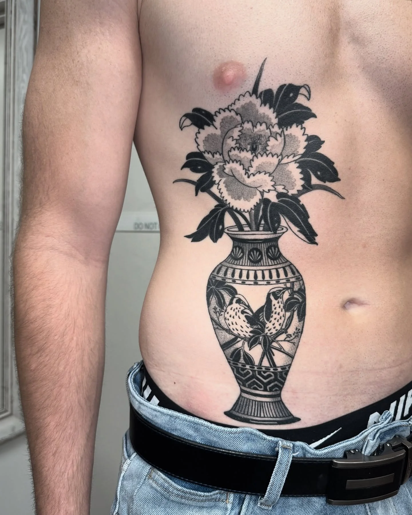 Healed 
Tattooed @lighthouse_tattoo 

_______________________________________________

 #tat #tattoo #tattooart #tattoos #ink  #japaneseart #sydneyartist #irezumi #tattoosnob #flashworkers #skinartmag #irezumicollective #blackworkerssubmission #asian