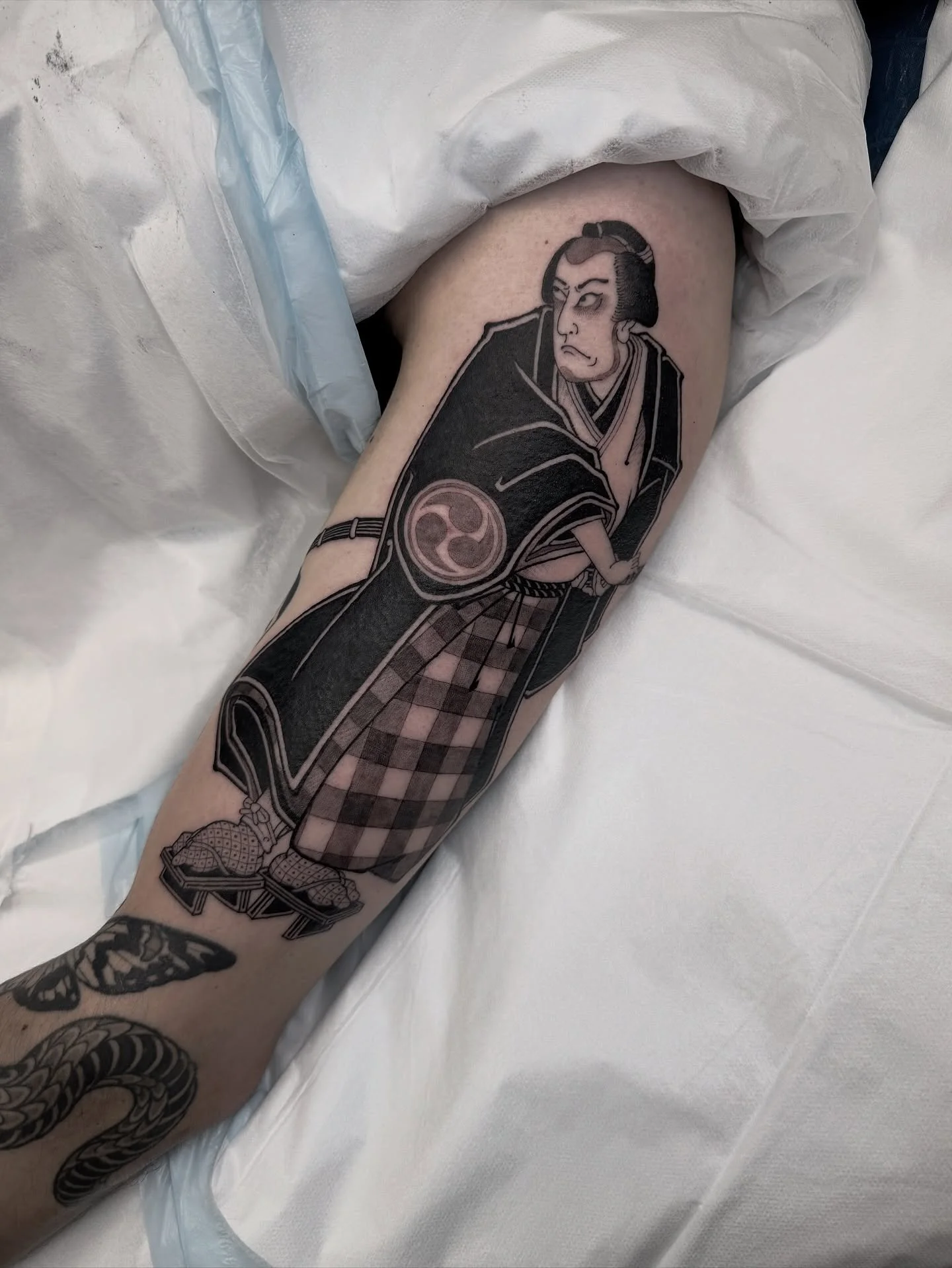 One from my pre-drawn designs. Thanks Will! 

Currently booking Dec, Jan &amp; Feb - only a few available dates left. 
Booking link in bio. 

@lighthouse_tattoo 

________________________________________________
 #tat #tattoo #tattooart #tattoos #ink