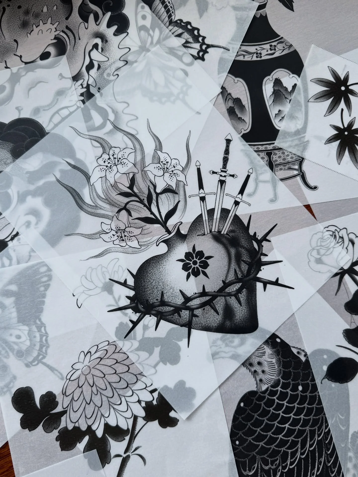 Sacred Heart 
Available to be tattooed (booking link in bio.) 

Thanks for looking! 

____________________________________________

 #tat #tattoo #tattooart #tattoos #ink  #japaneseart #sydneyartist #irezumi #tattoosnob #flashworkers #skinartmag #ire