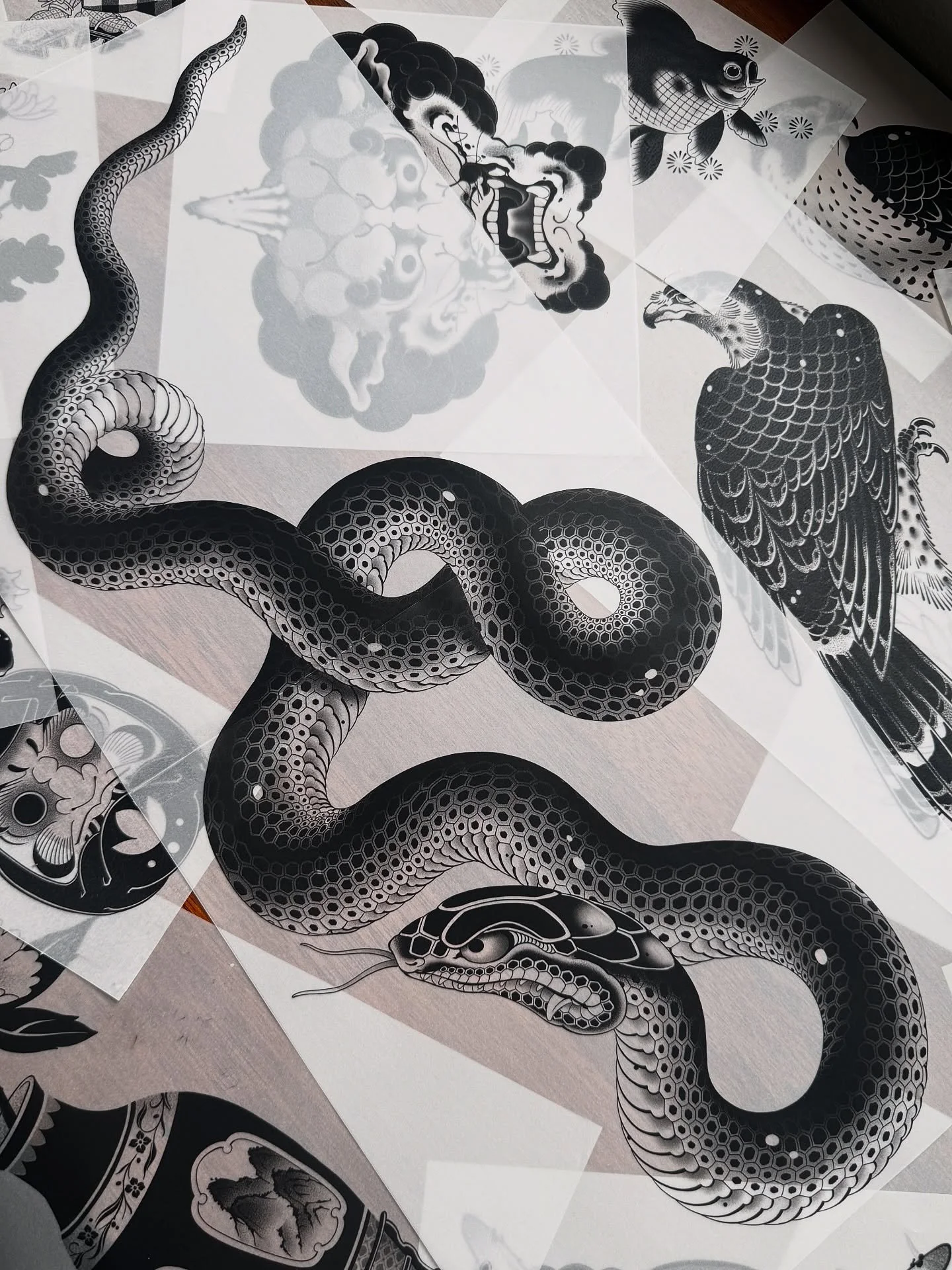 Another snake available to be tattooed 
@lighthouse_tattoo 

Booking link in bio. 
Thanks! 

#tattoo #snake #japanese #blackwork #snaketattoo