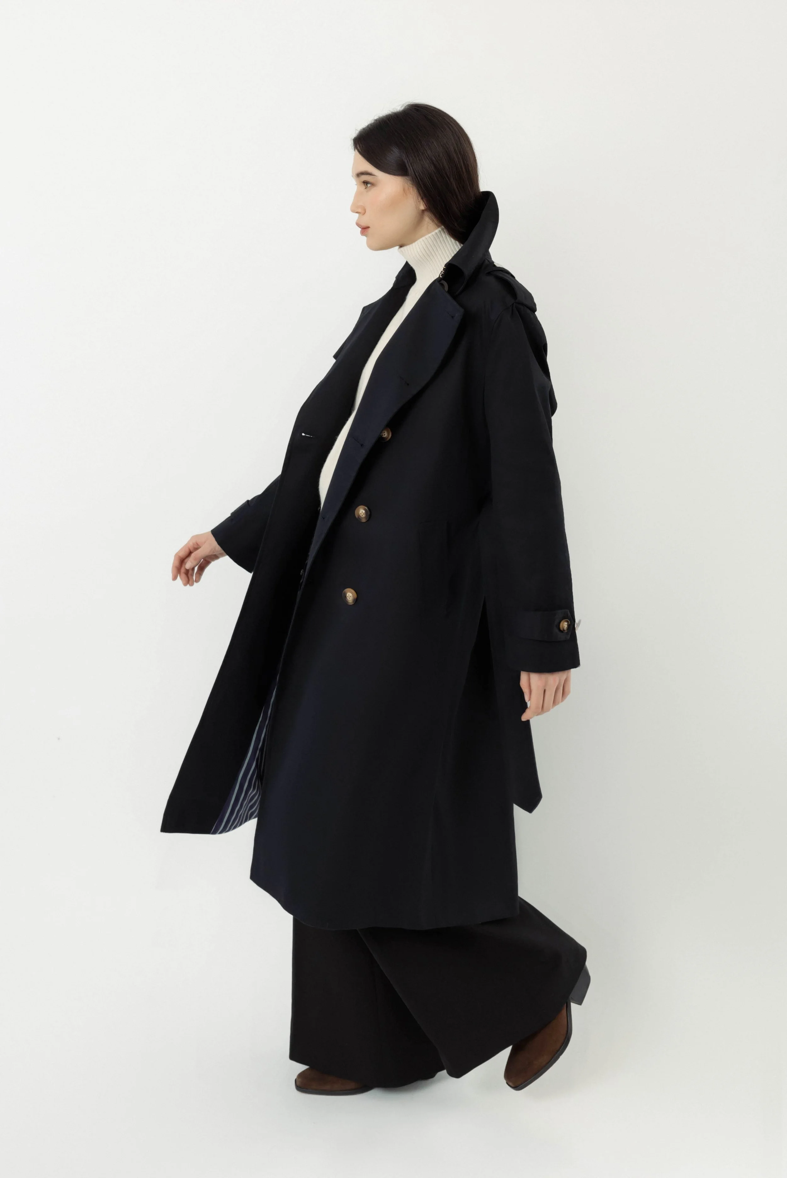 Roz x Heather Lynn organic cotton navy trench, classic tailored silhouette, layered styling