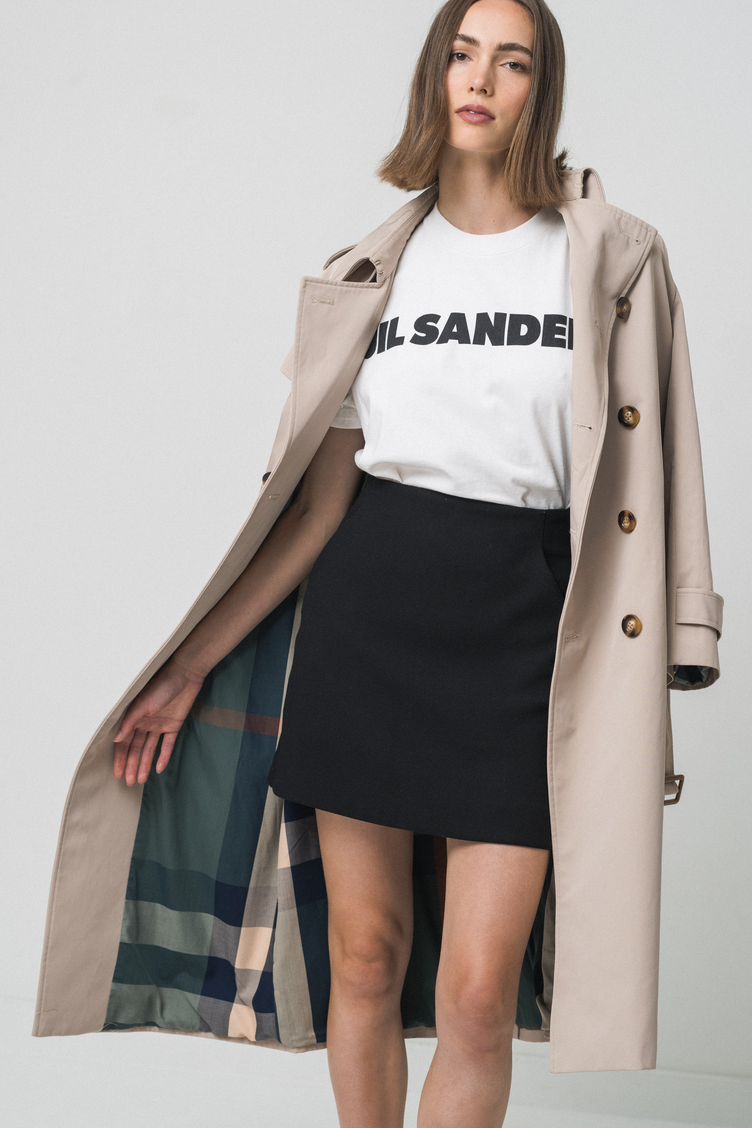 canadian designer, luxury trench for women, cotton-blend, classic, details, perfection, luxury, relaxed glamour, elevated everyday