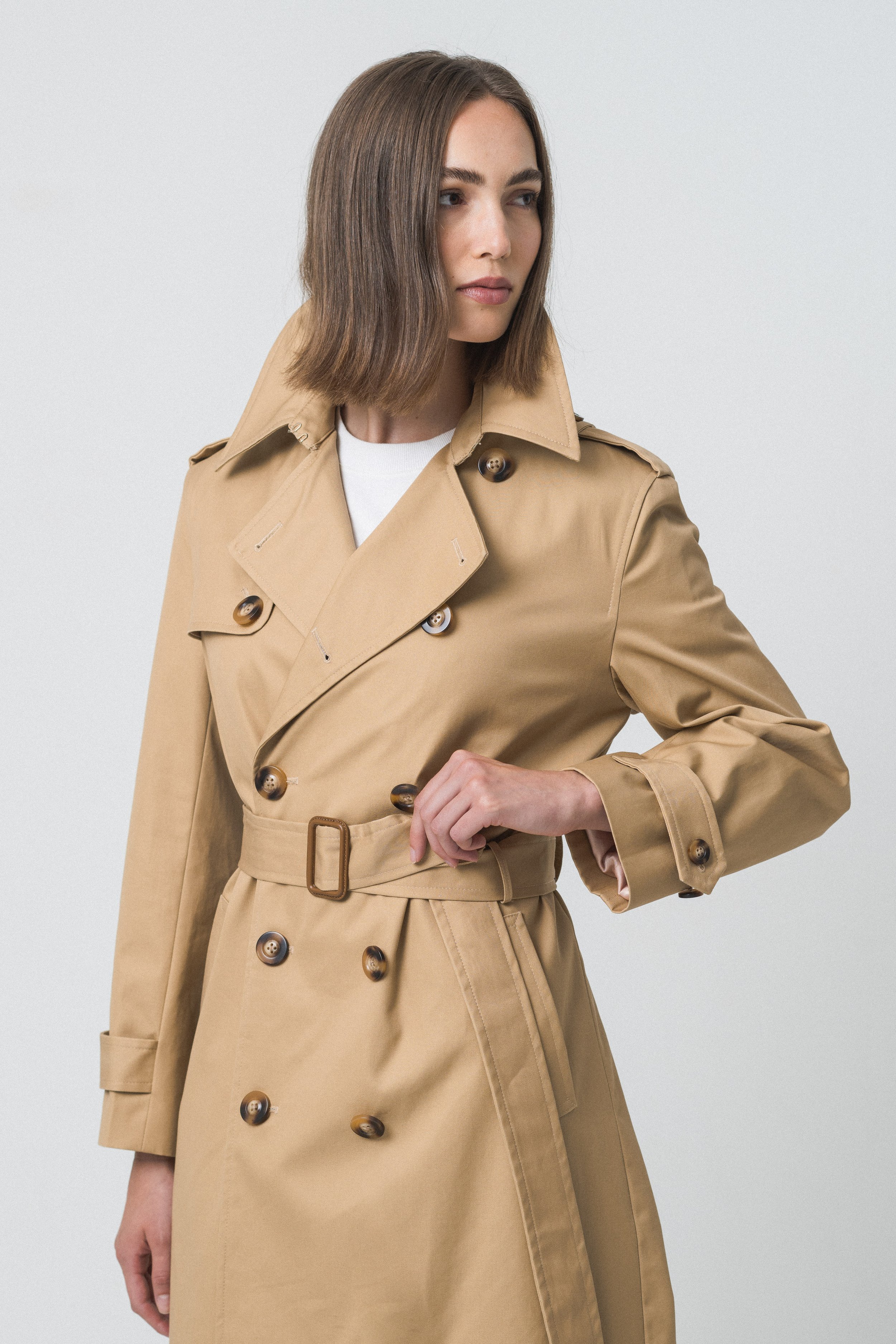 eather buckle belt adjustable sleeves trench coat 3/4 length trench coat epaulette shoulders