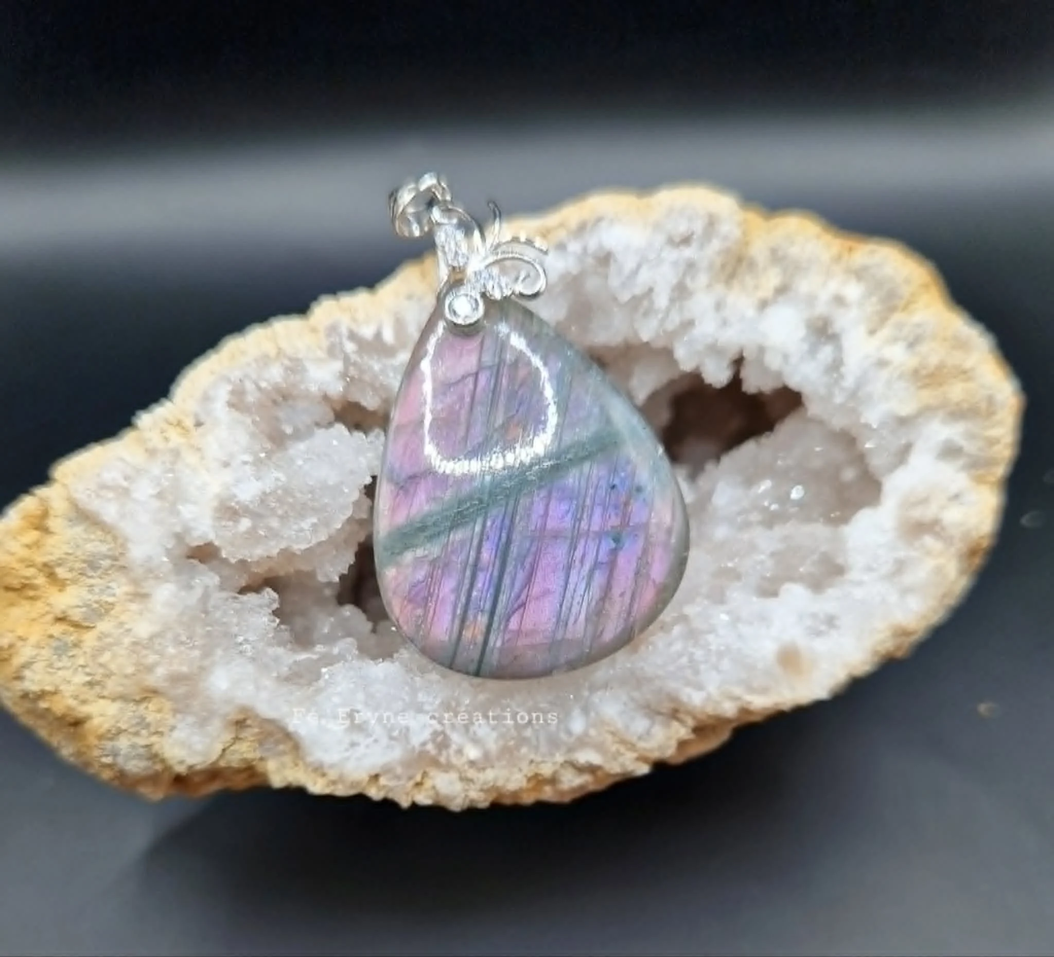 Collier Labradorite violette