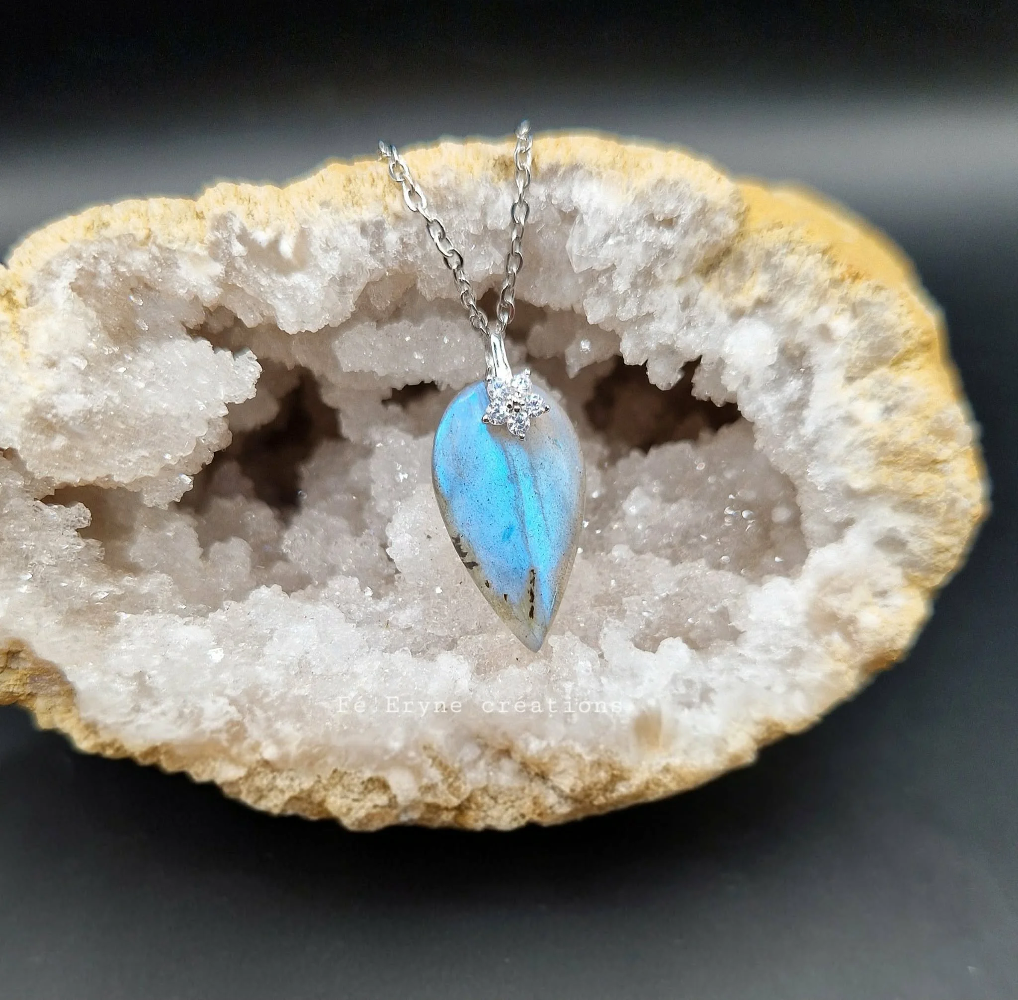 Collier Labradorite