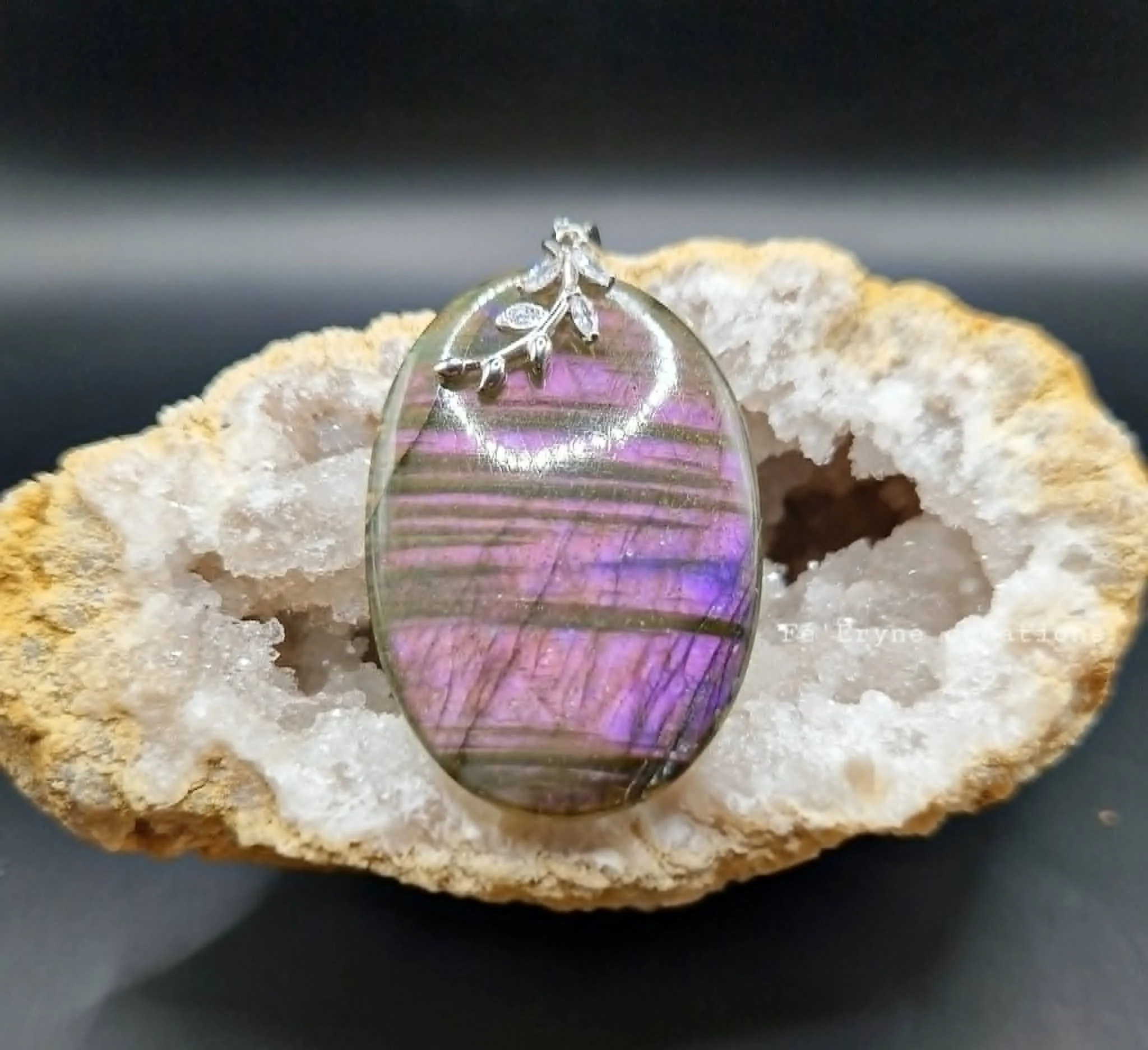 Collier Labradorite violette