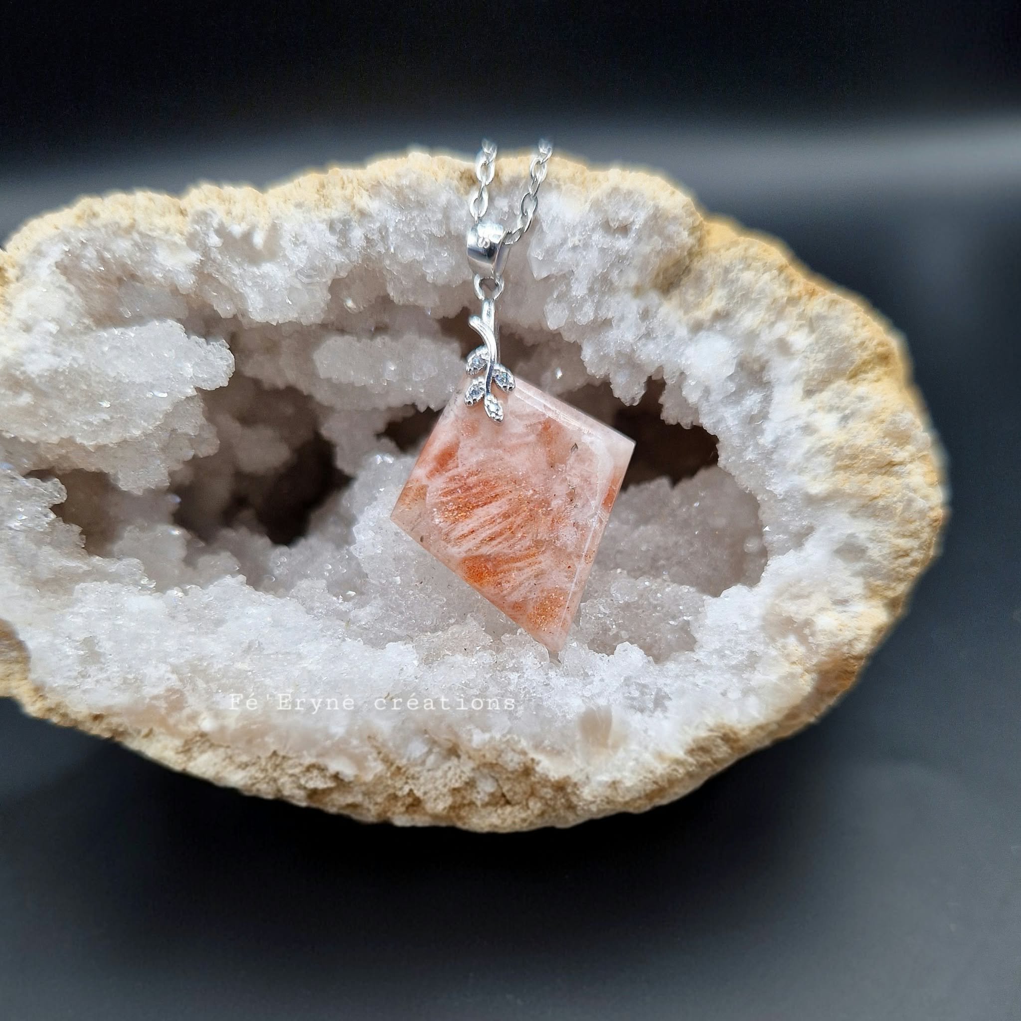 Collier Pierre du Soleil