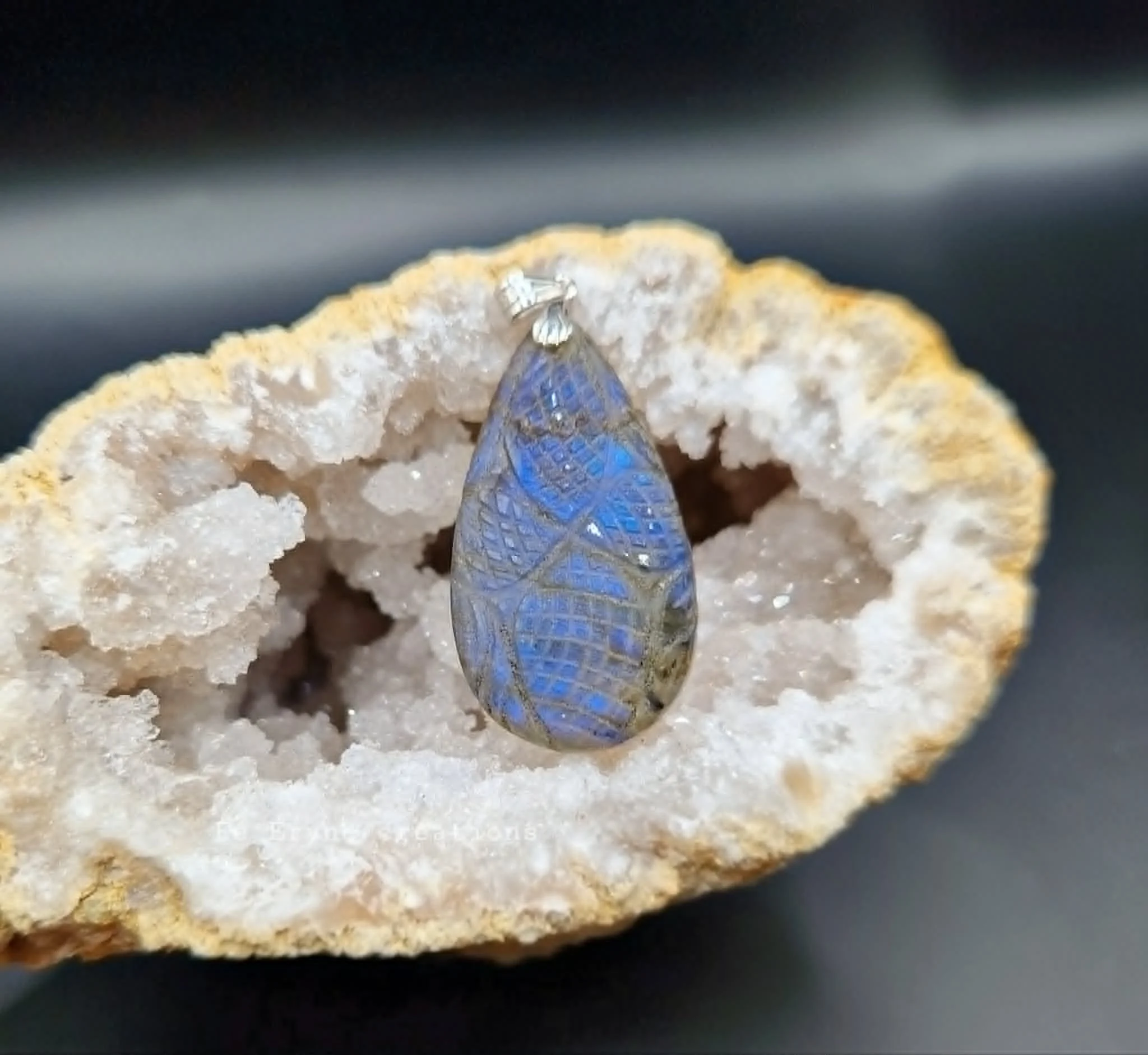Collier Labradorite sculptée