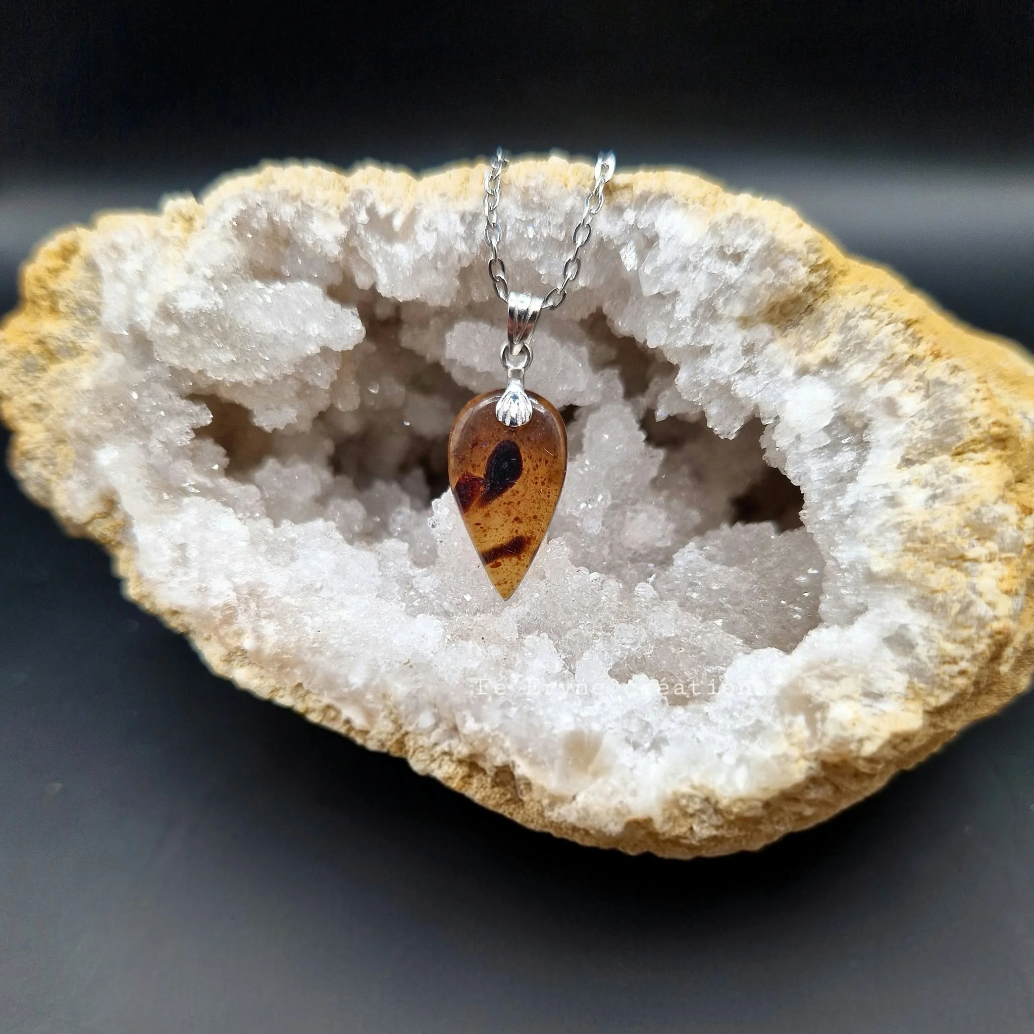 Collier Ambre bleue d'Indonésie